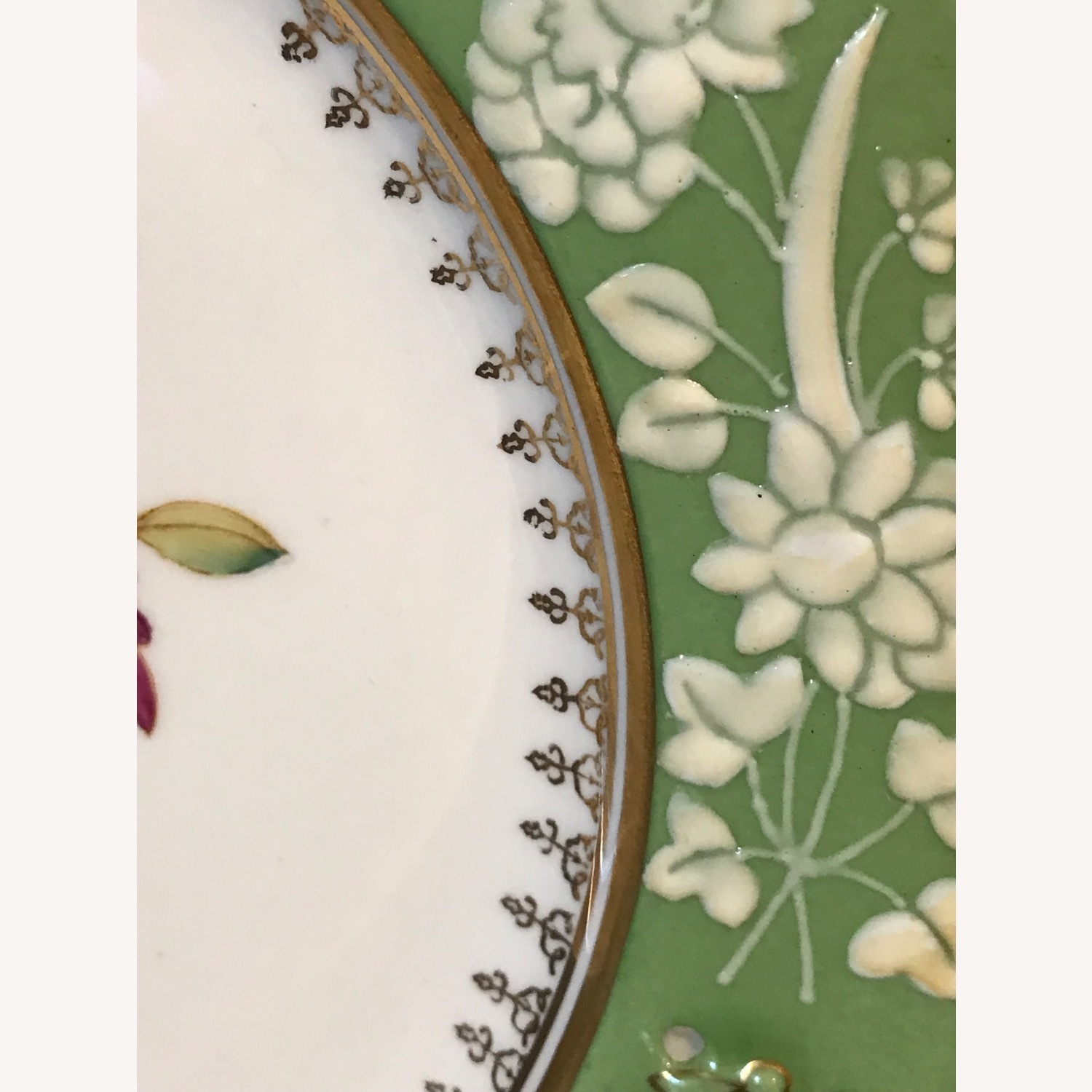 Vintage Decorative Floral 11” Plate With Gold Trim - image-12