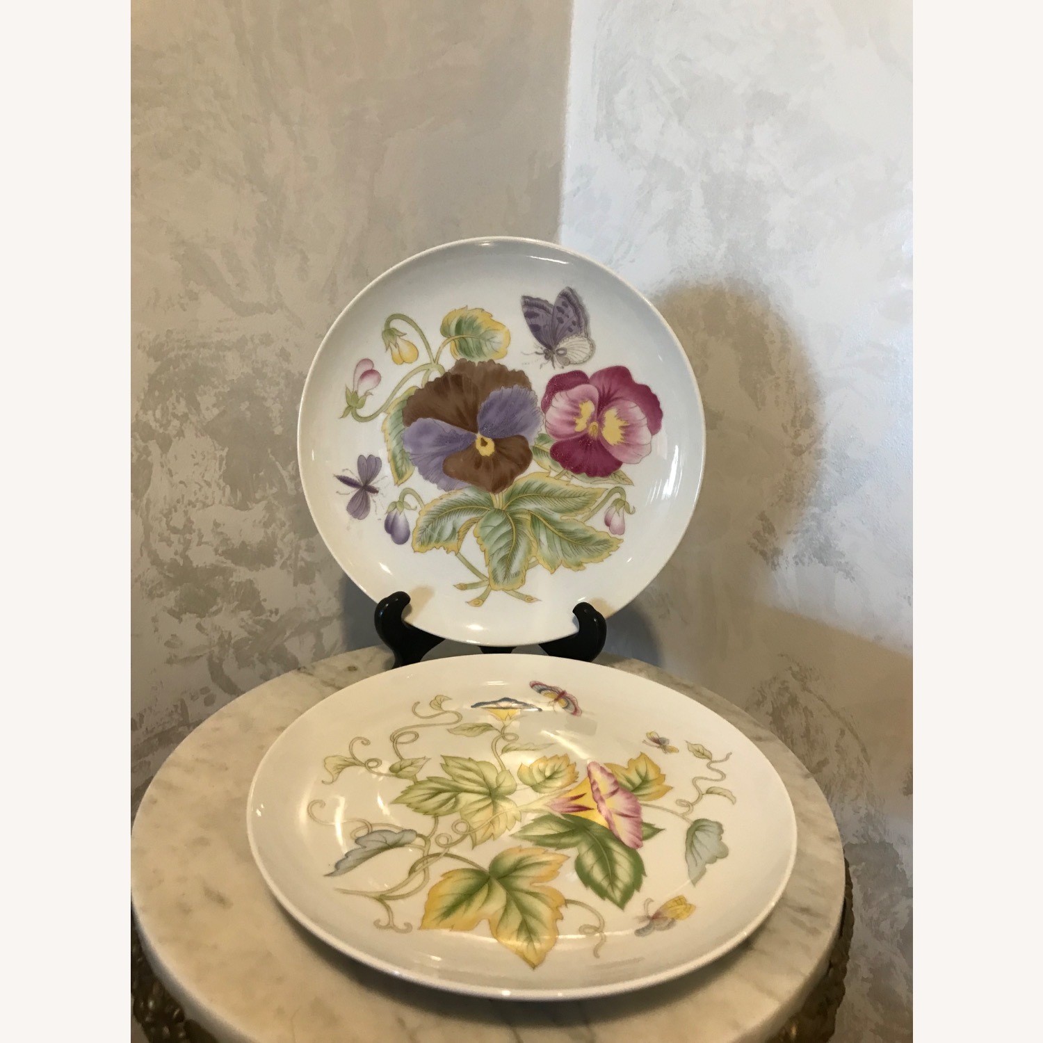 Vintage 3pc Seymour Mann Kent Collection Plates - image-1