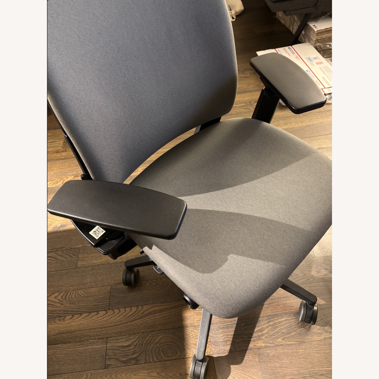 Steelcase Amia Office Chair Lumbar Support - image-5