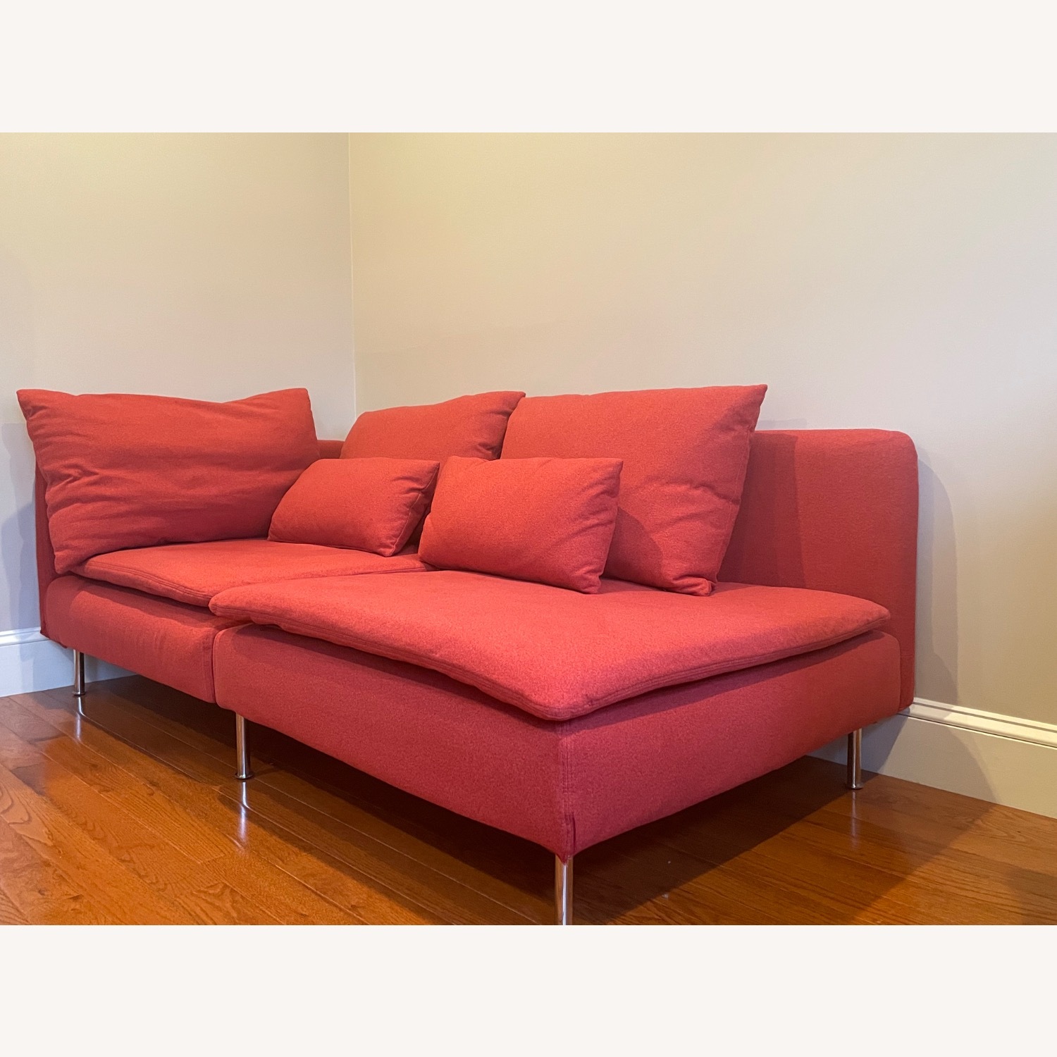 IKEA Söderhamn Sofa in Tonerud Red - image-2