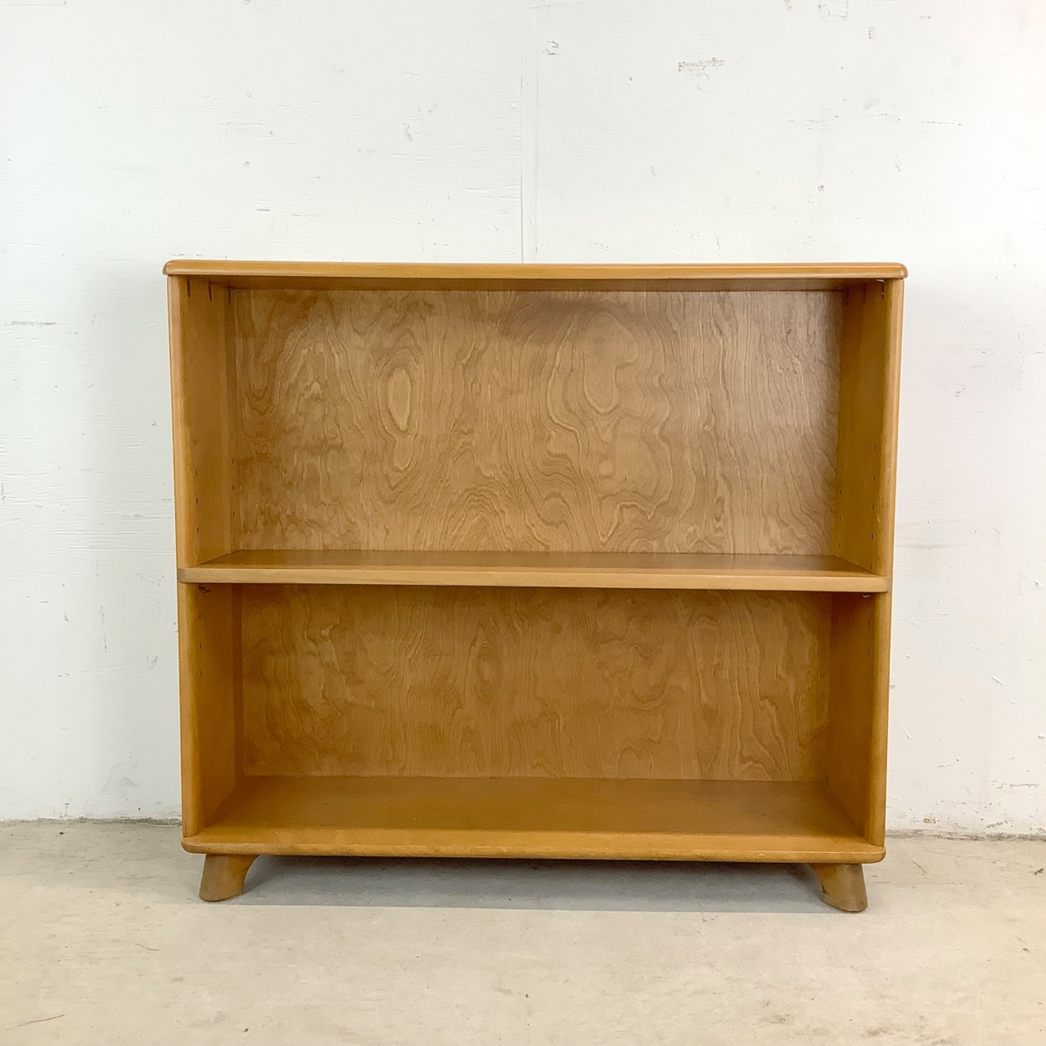 Low vintage modern Bookshelf by Heywood-Wakefield - image-1