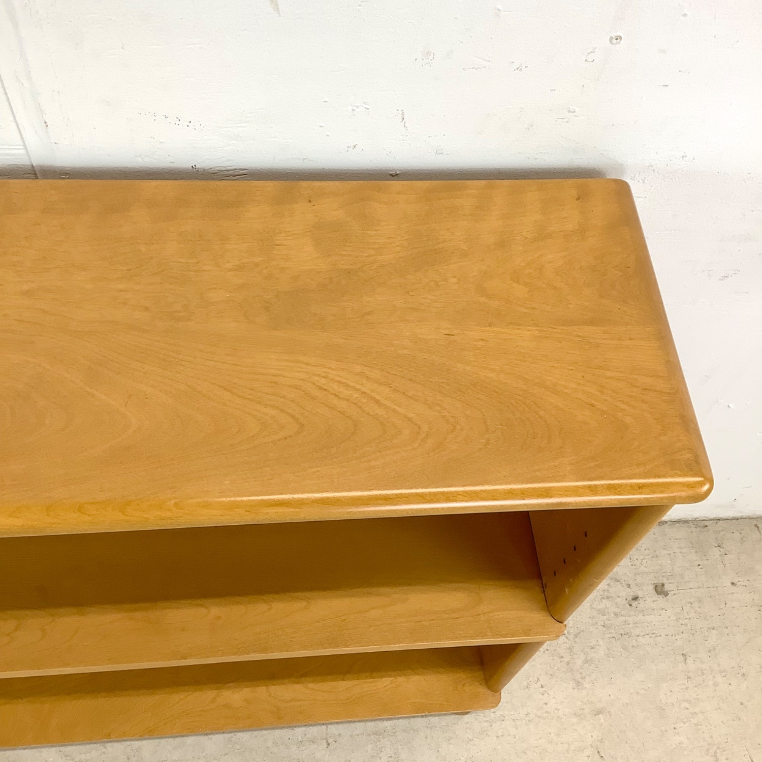 Low vintage modern Bookshelf by Heywood-Wakefield - image-4