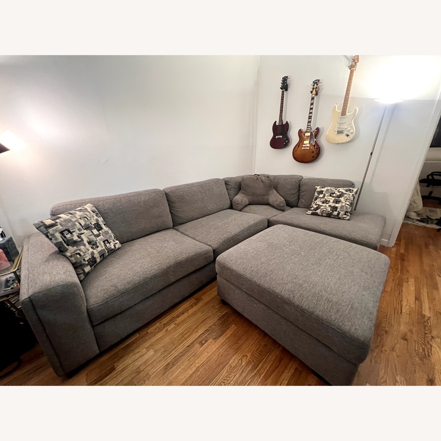 Maycen Fabric Sectional - image-6