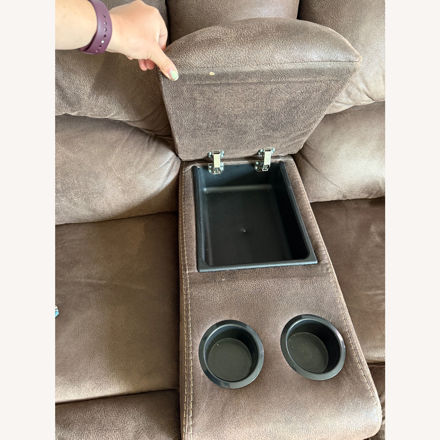 Ashley Furniture Tambo Brown 2-Piece Sectional - image-5