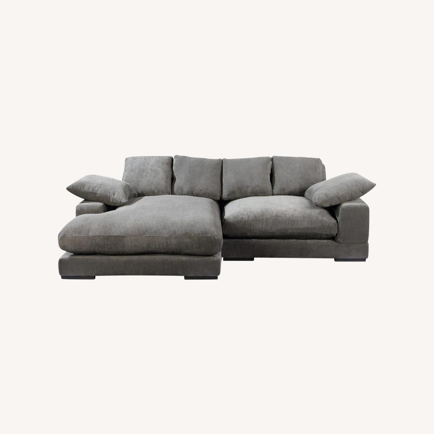 Remy Reversible Sectional, Gray - image-0