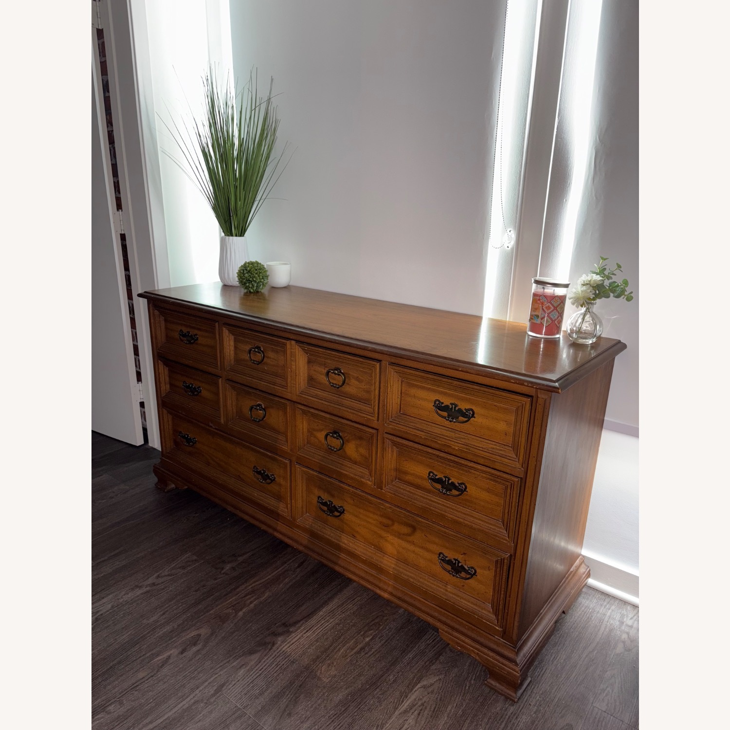 Vintage American Drew 8 Drawer Dresser - image-2