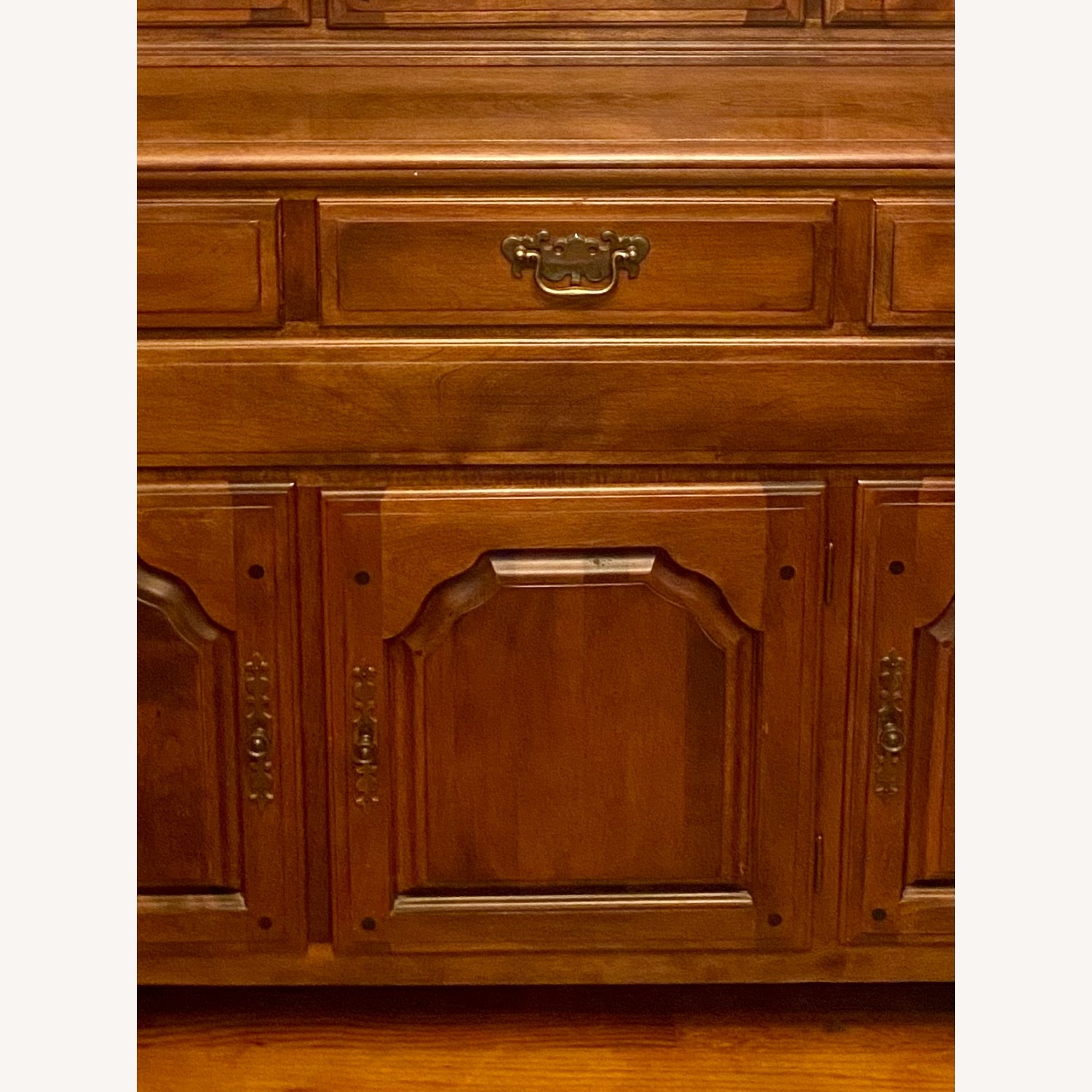 Temple Stuart Early American Hutch - image-3