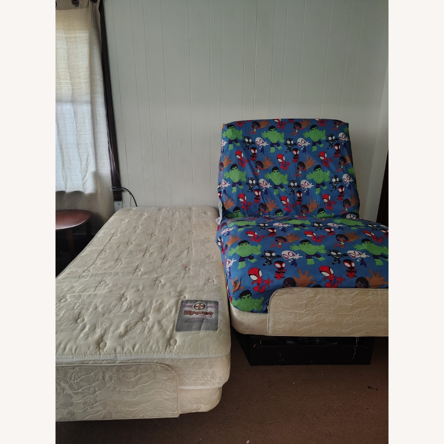 2 Twin Lift Beds - image-2