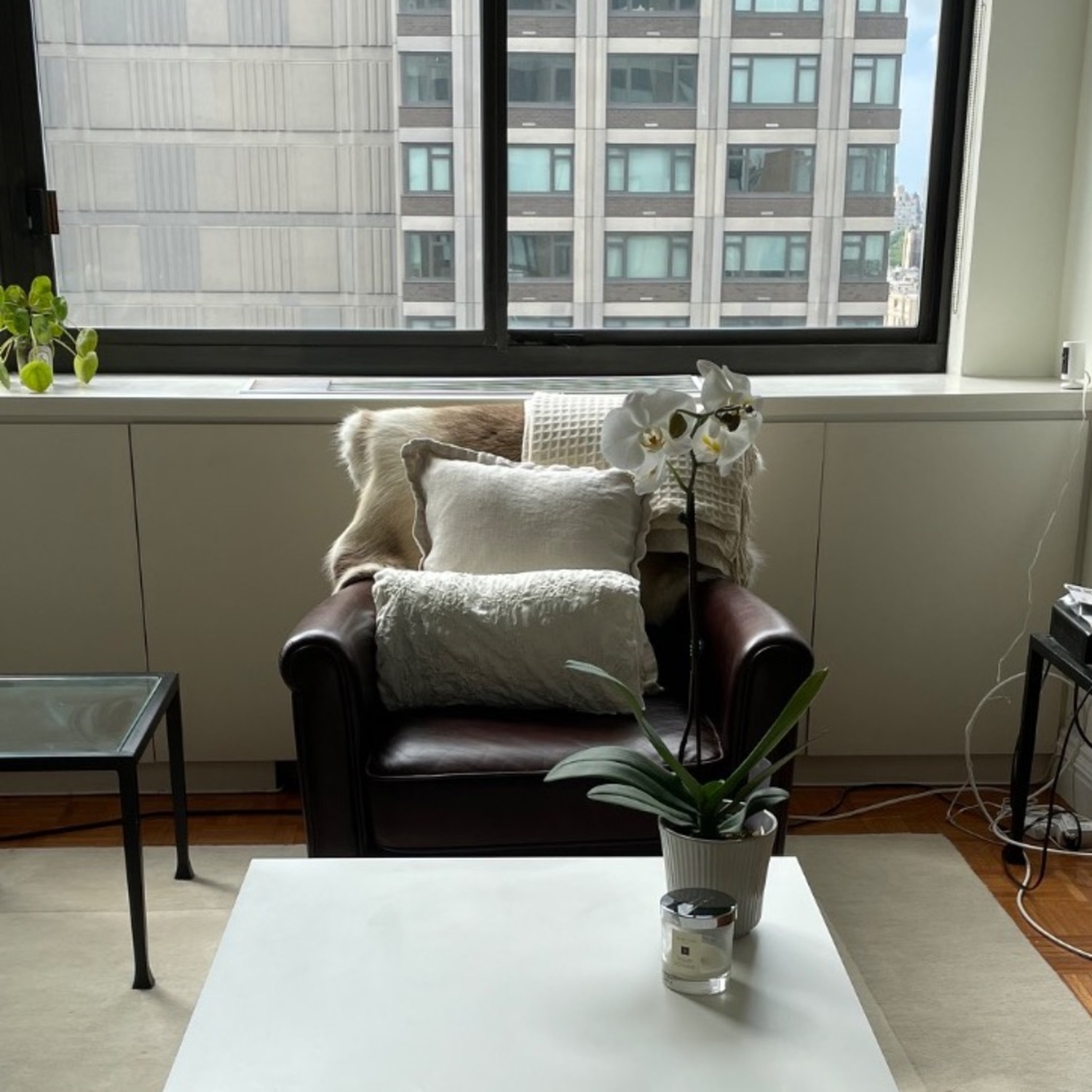 Pottery Barn Leather Sofa Chair - image-2