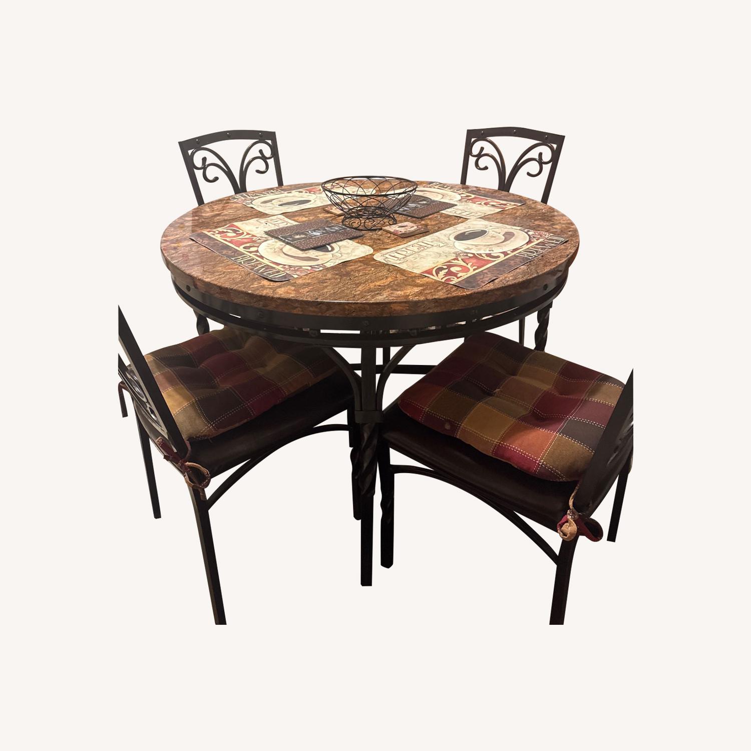 Round and Marble Table - image-0