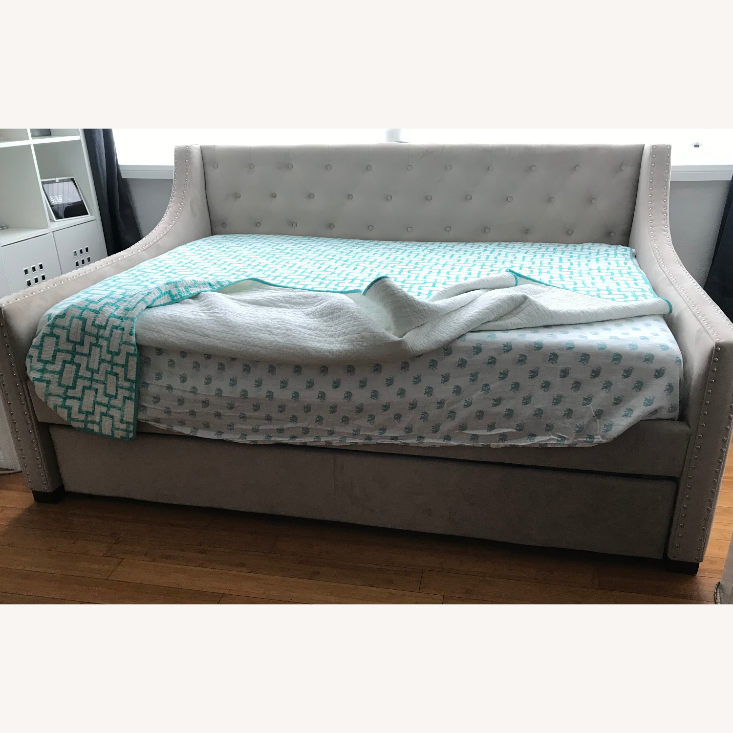 Full Size Upholstered Daybed w Twin Trundle - image-2