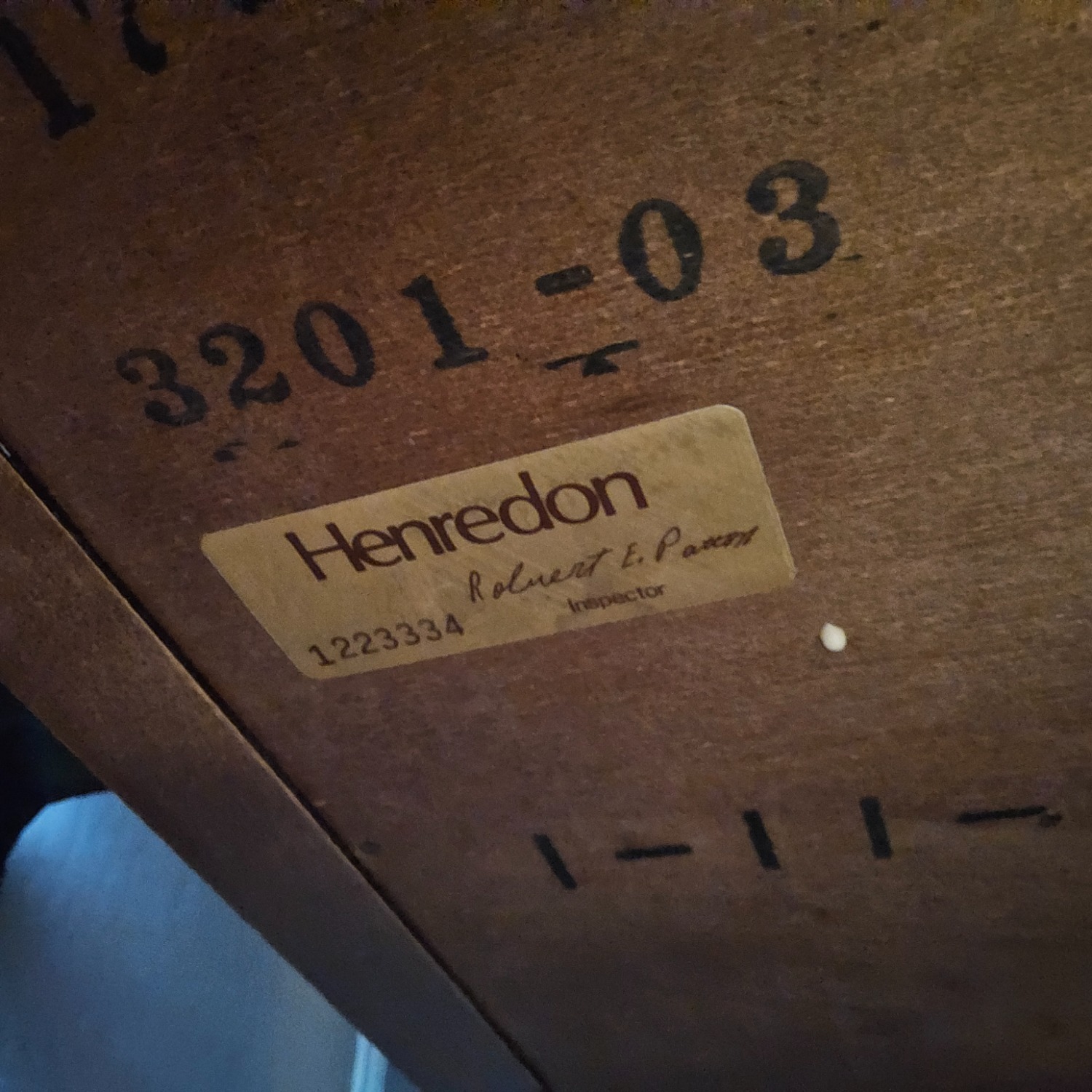 Vintage Henredon Dresser W mirror - image-2