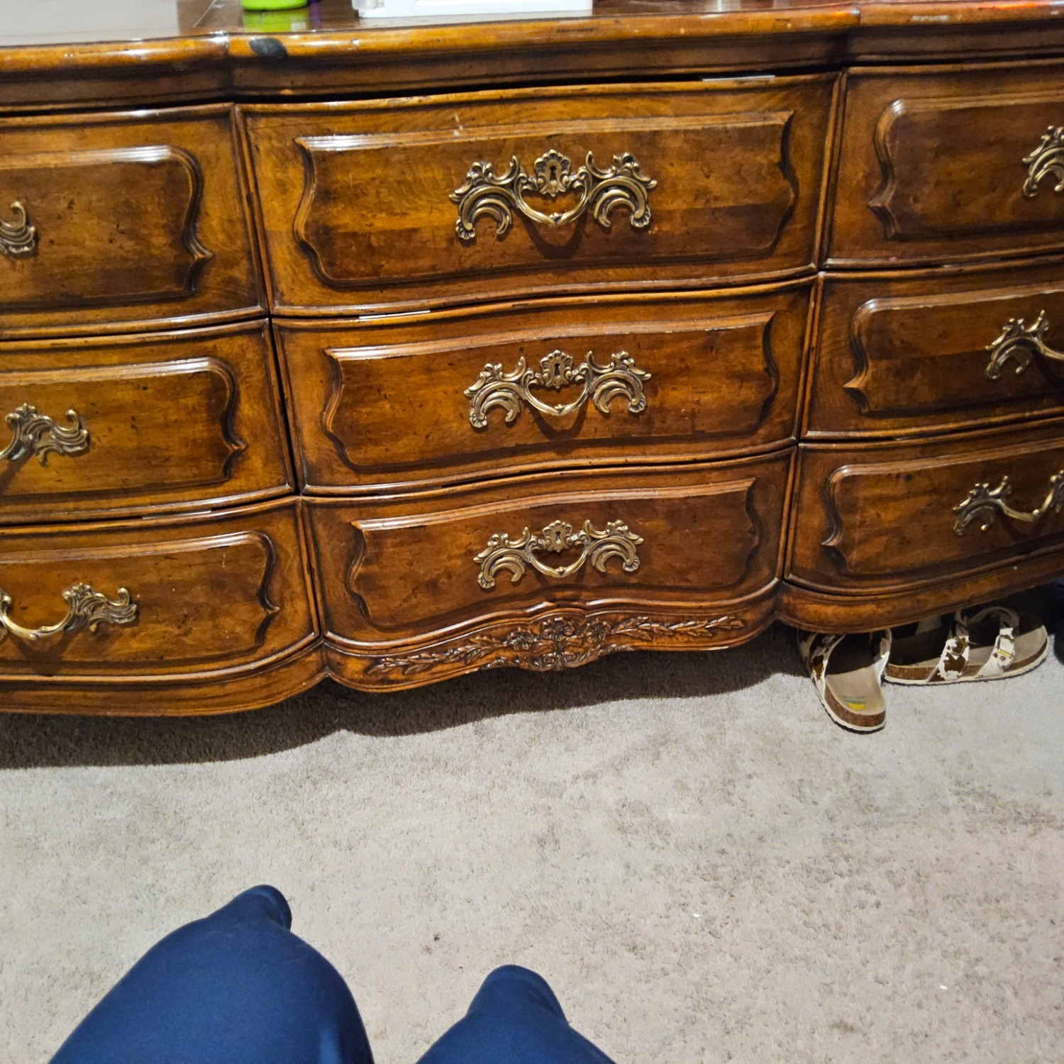 Vintage Henredon Dresser W mirror - image-4