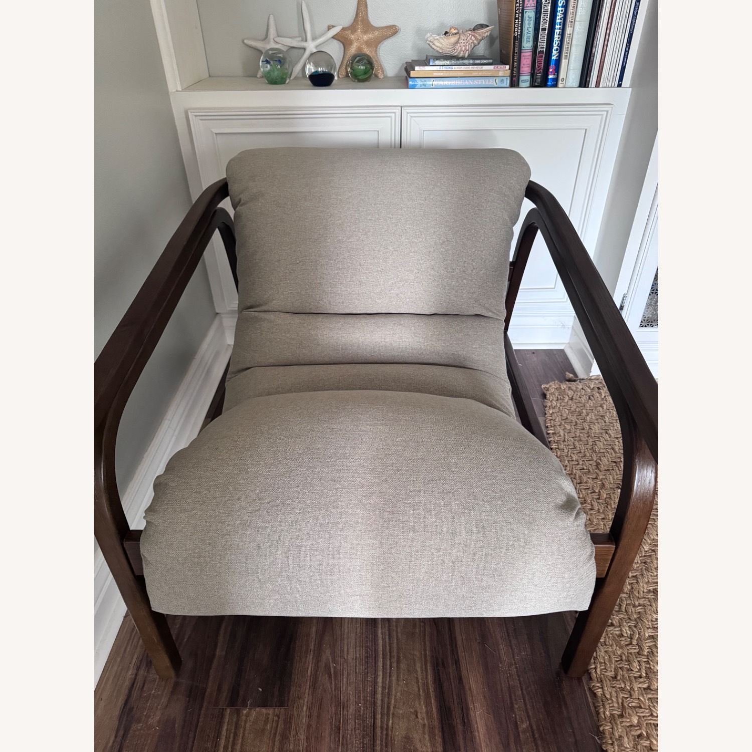 Mid Century Look Accent Lounge Chair - image-2