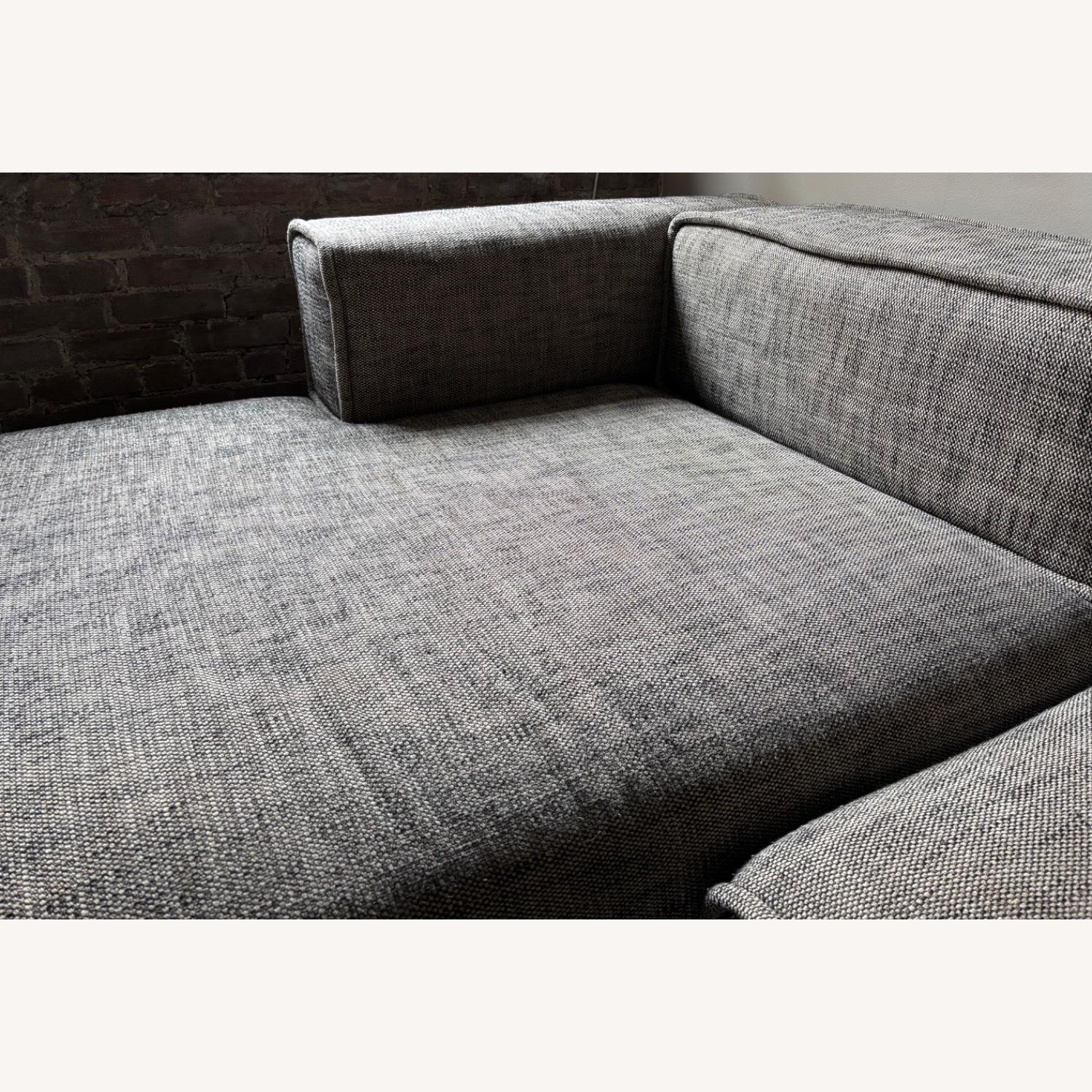 Article Quadra Right Chaise Sofa (Mineral Taupe) - image-5