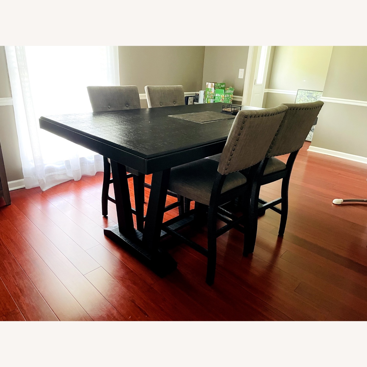 Rooms To Go Hill Creek 5 pc Dining Room Set - image-1