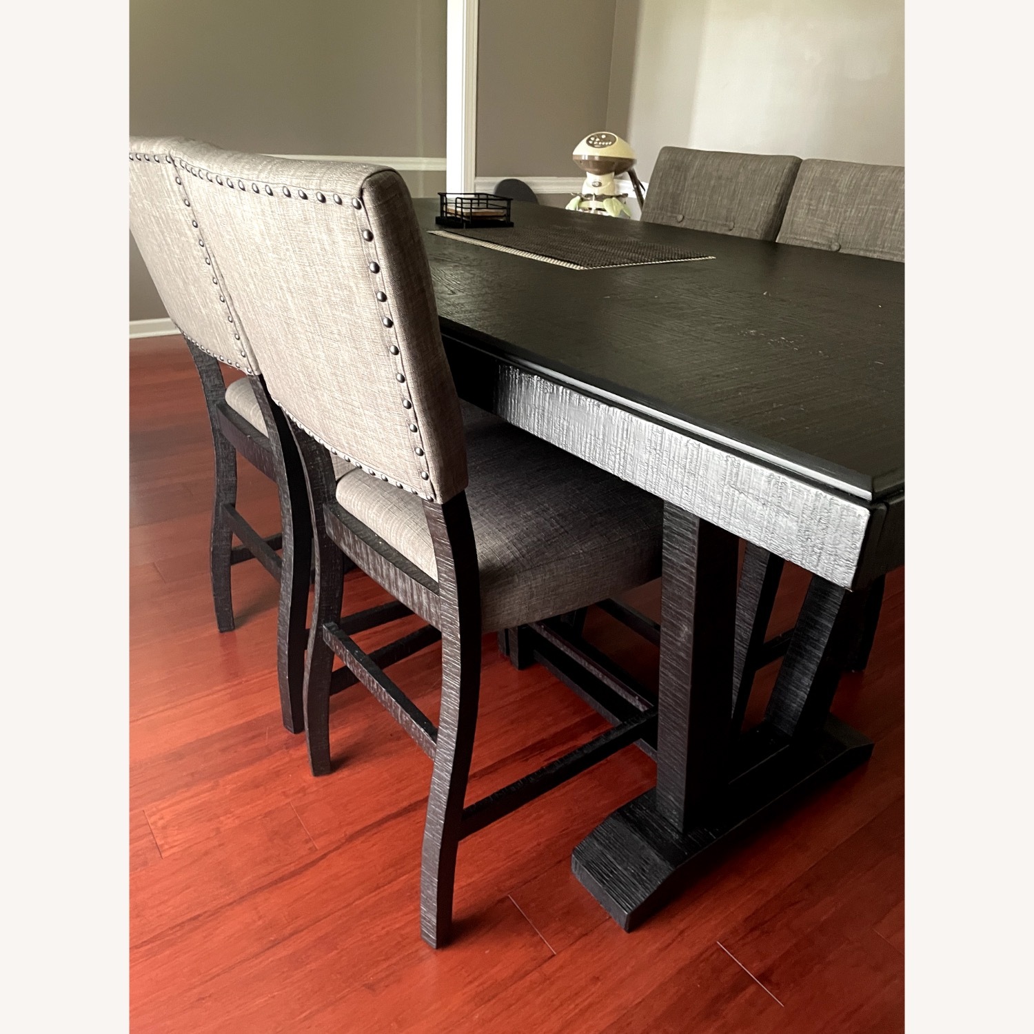 Rooms To Go Hill Creek 5 pc Dining Room Set - image-3