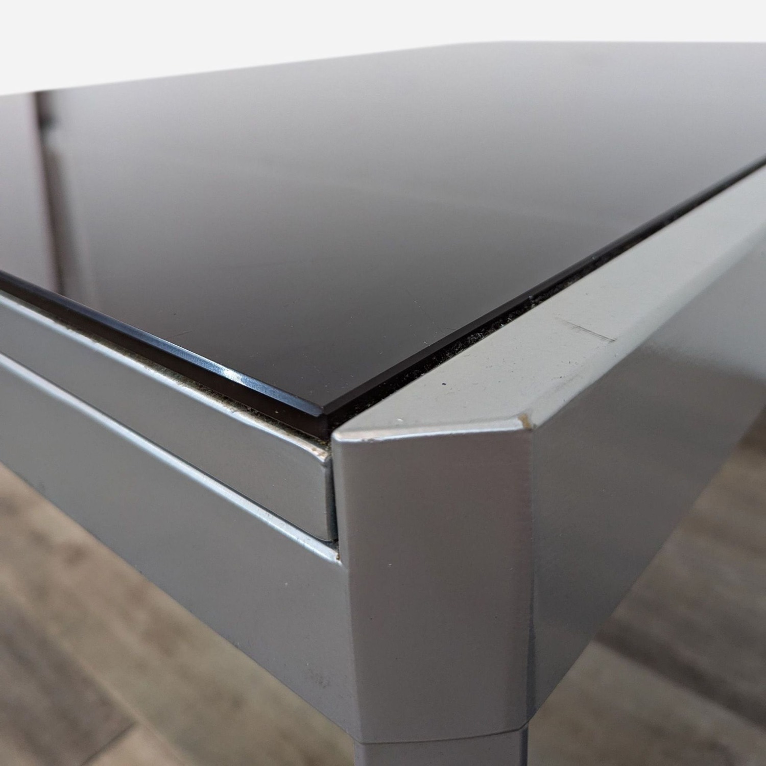 Calligaris Modern Extendable Dining Table - image-9