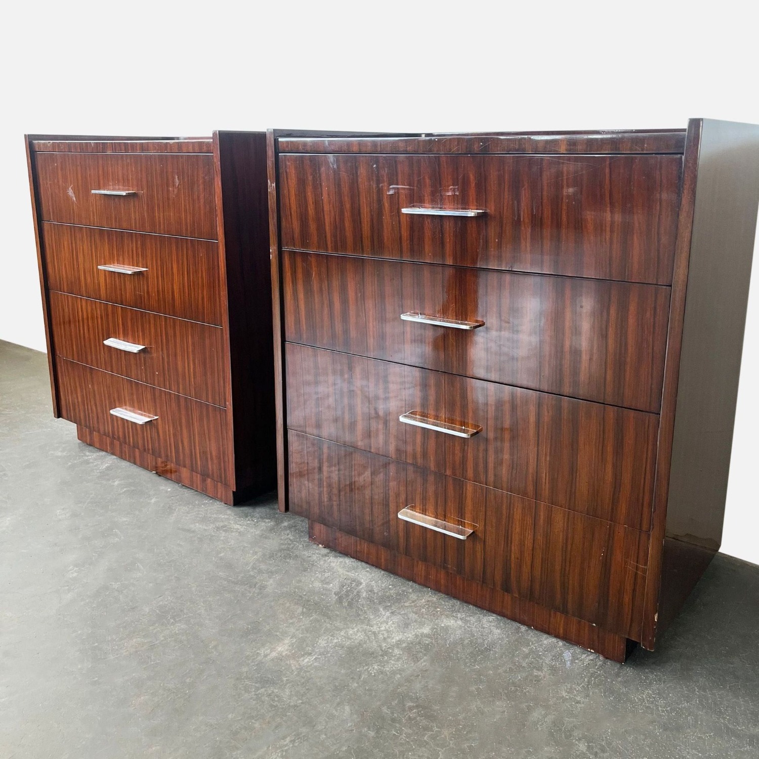 Ralph Lauren Metropolis Modern Bedside Chests - image-2
