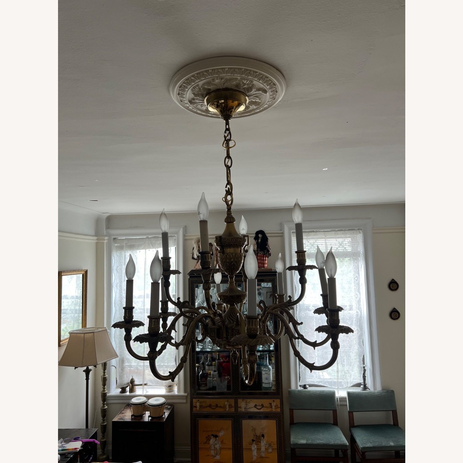 12-Light Brass Baroque Candelabra Chandelier - image-9