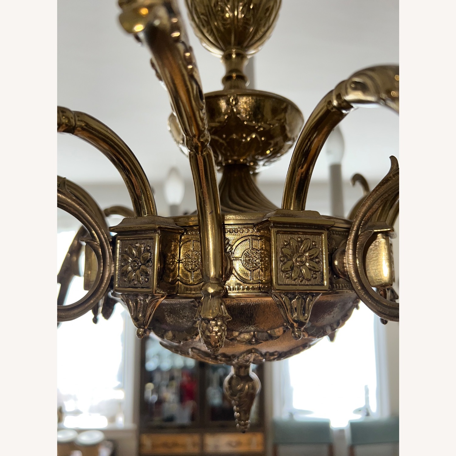 12-Light Brass Baroque Candelabra Chandelier - image-6