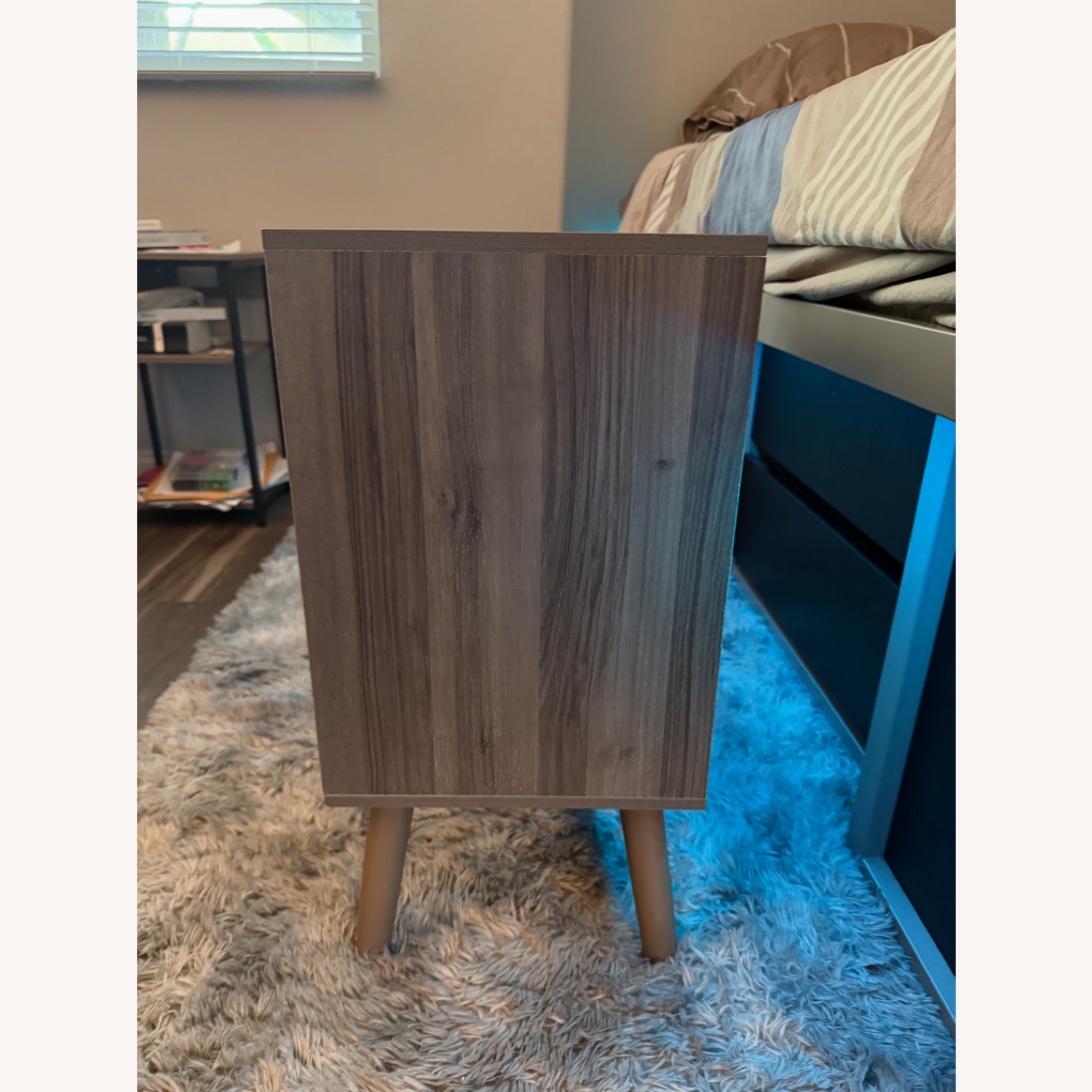 Mid Century Modern Nightstand (with Drawer) - image-2