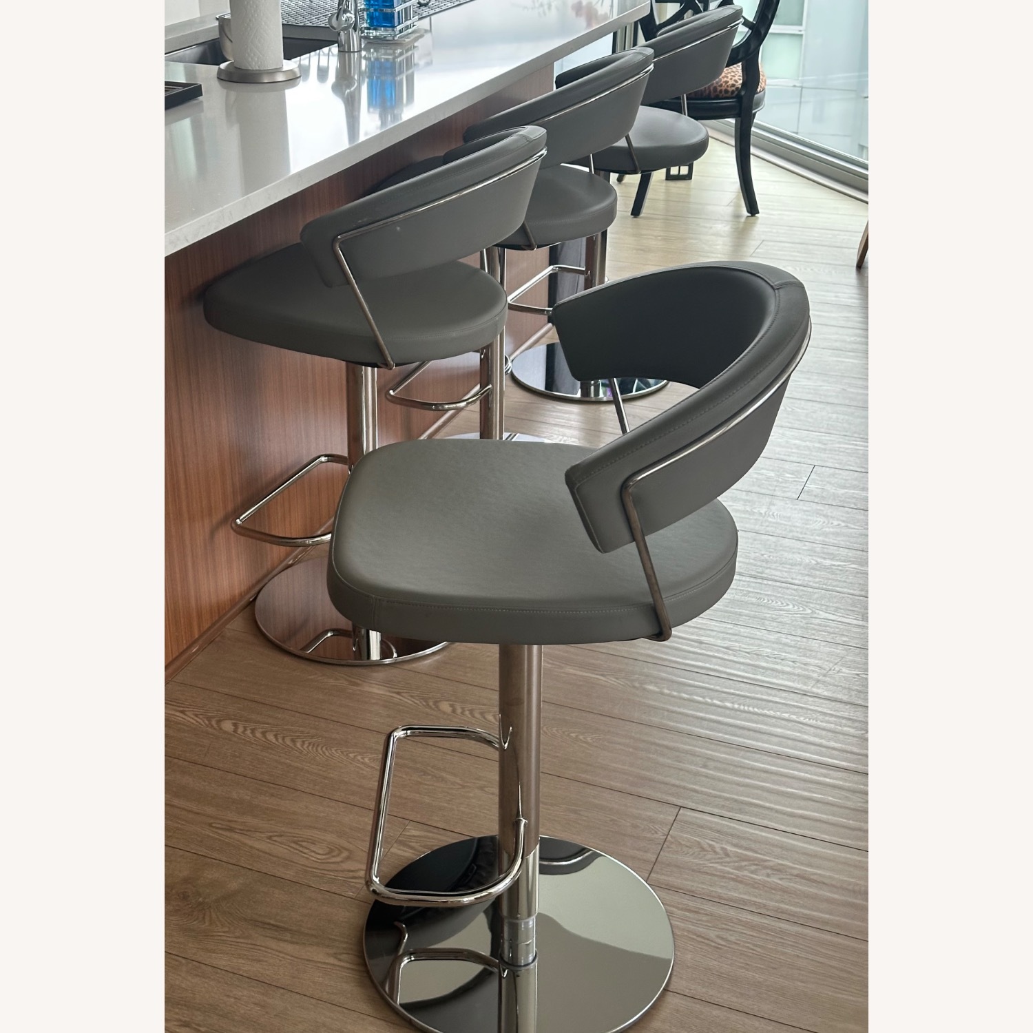 Bloomingdale’s Italian Marble Dining Set - image-3