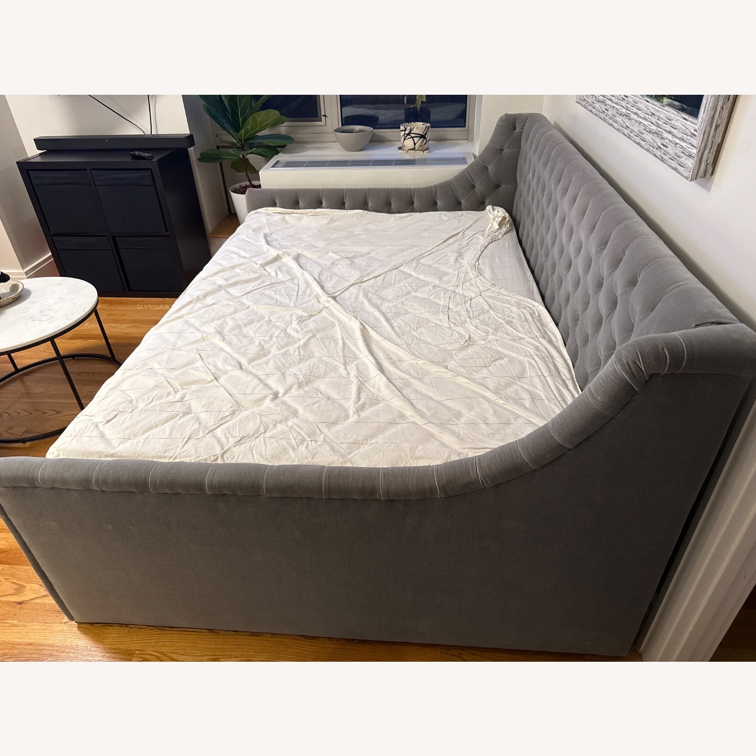 Devyn Tufted Velvet Daybed With Trundle - image-3