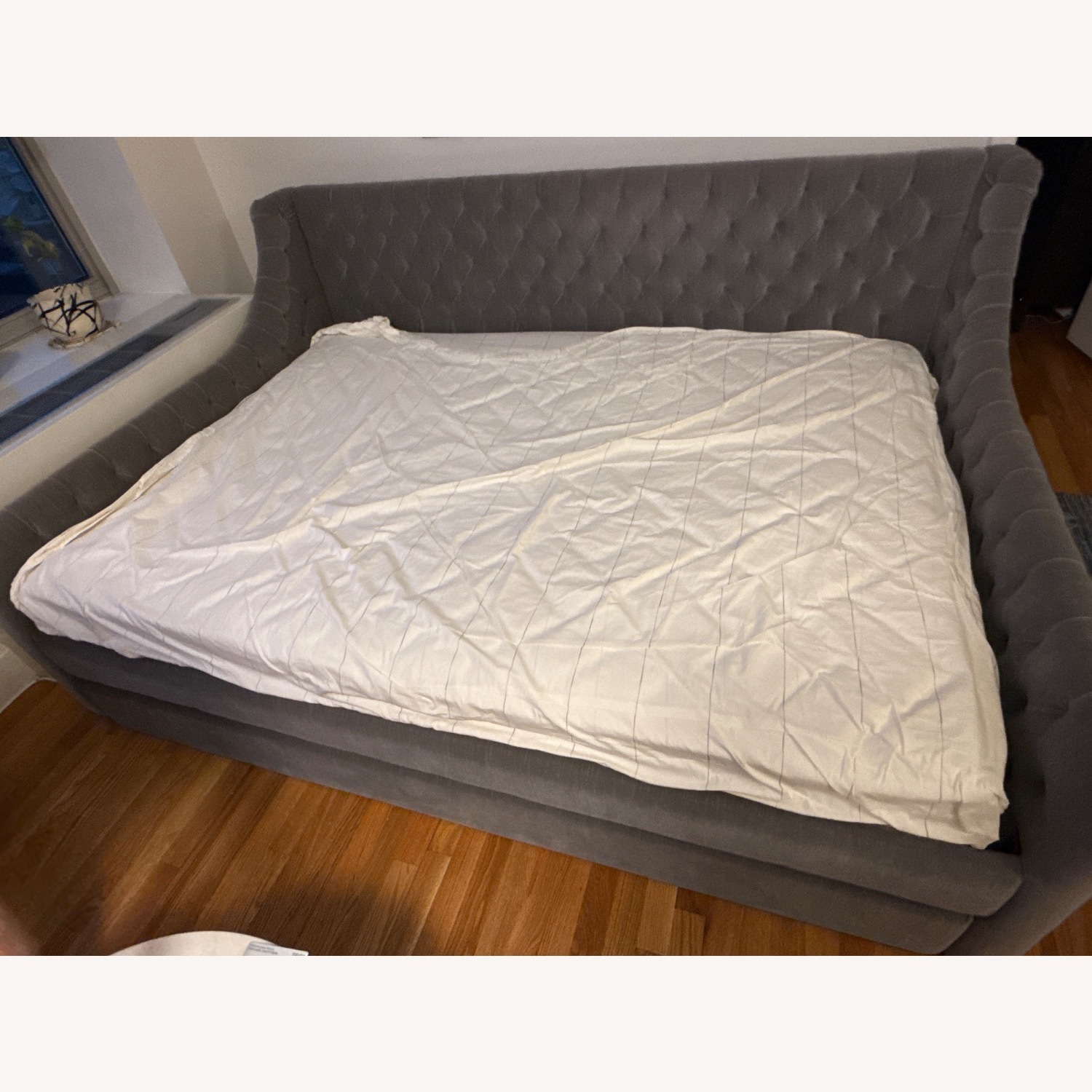 Devyn Tufted Velvet Daybed With Trundle - image-1