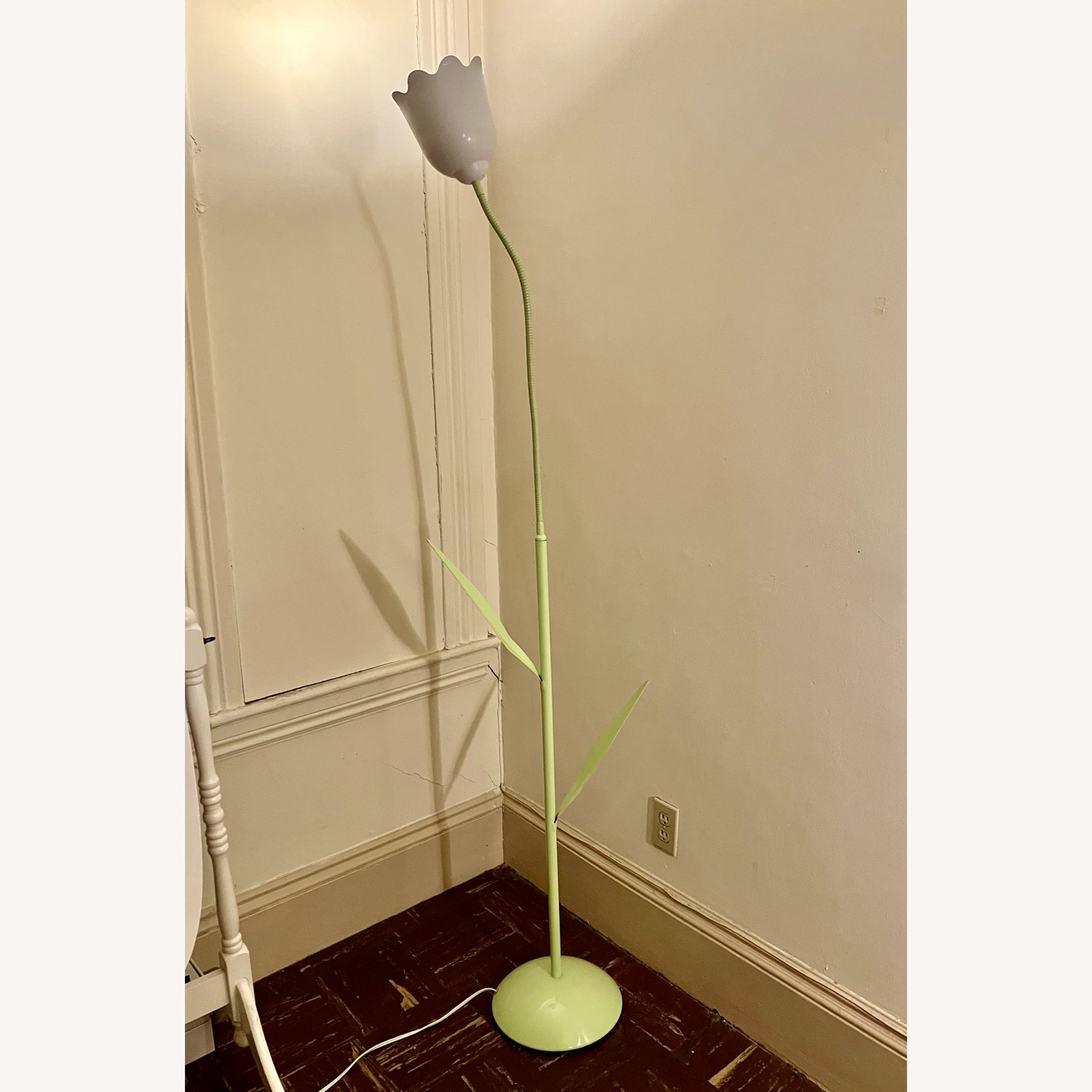 Urban Outfitters☆Tulip フロアランプ Tulip Floor Lamp | Urban Outfitters UK