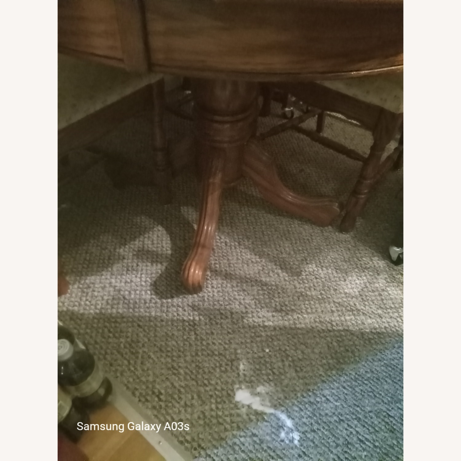 Table Round 2 Leaves 6 Chairs - image-3