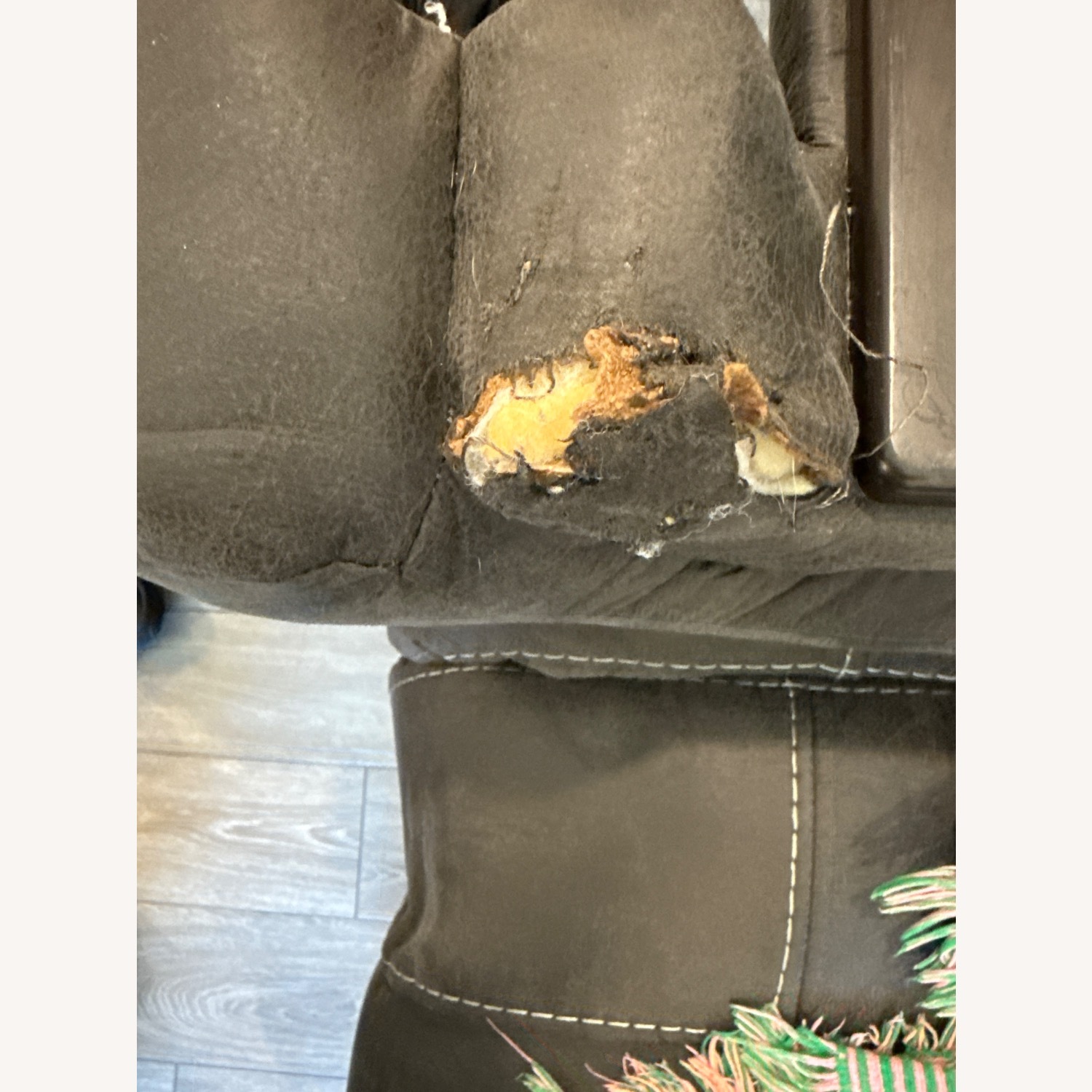 Viking Manual Reclining Sofa & Gliding Recliner - image-4