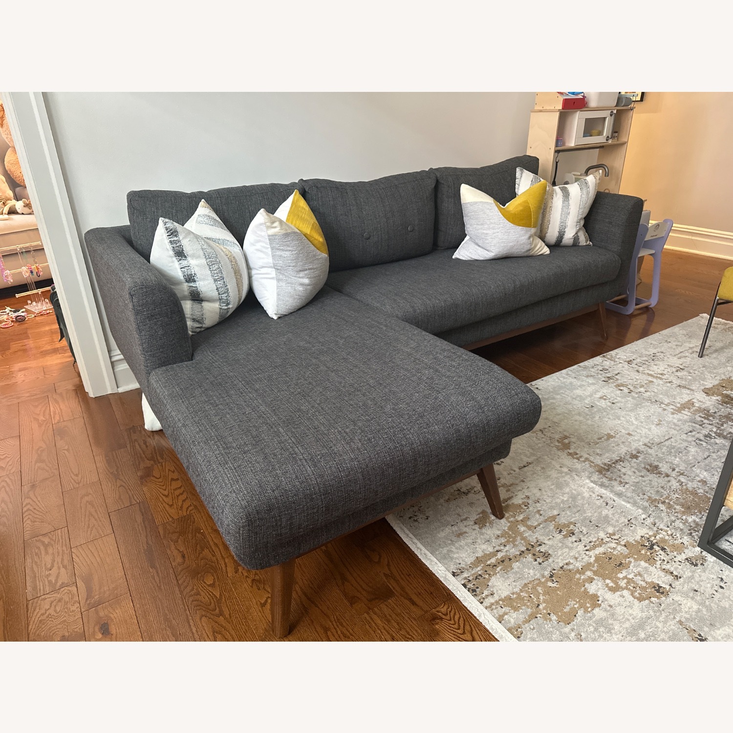 AllMorden Glen 2 Sectional with Chaise - image-0