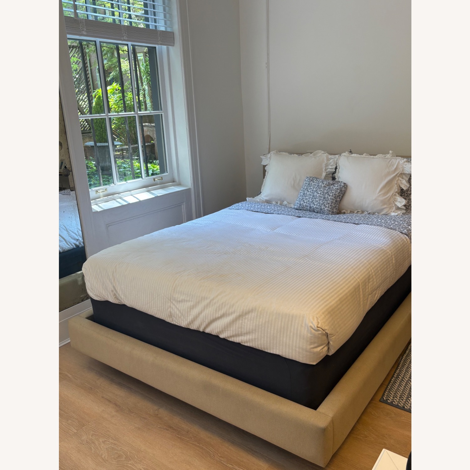 Crate & Barrel Upholstered Queen Bed - image-9