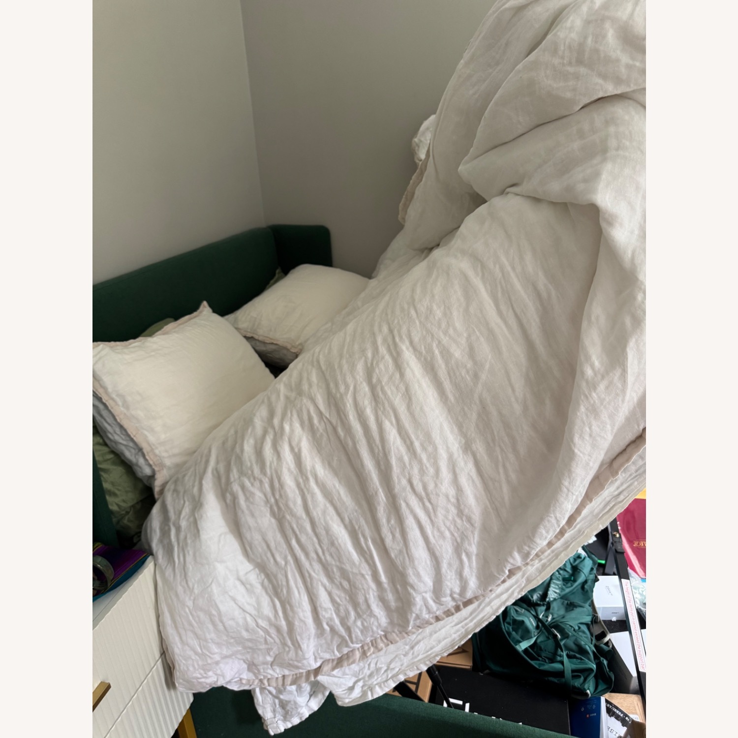 Gaillarde Hydraulic Lift Up Storage Upholstered Platform Bed - image-3