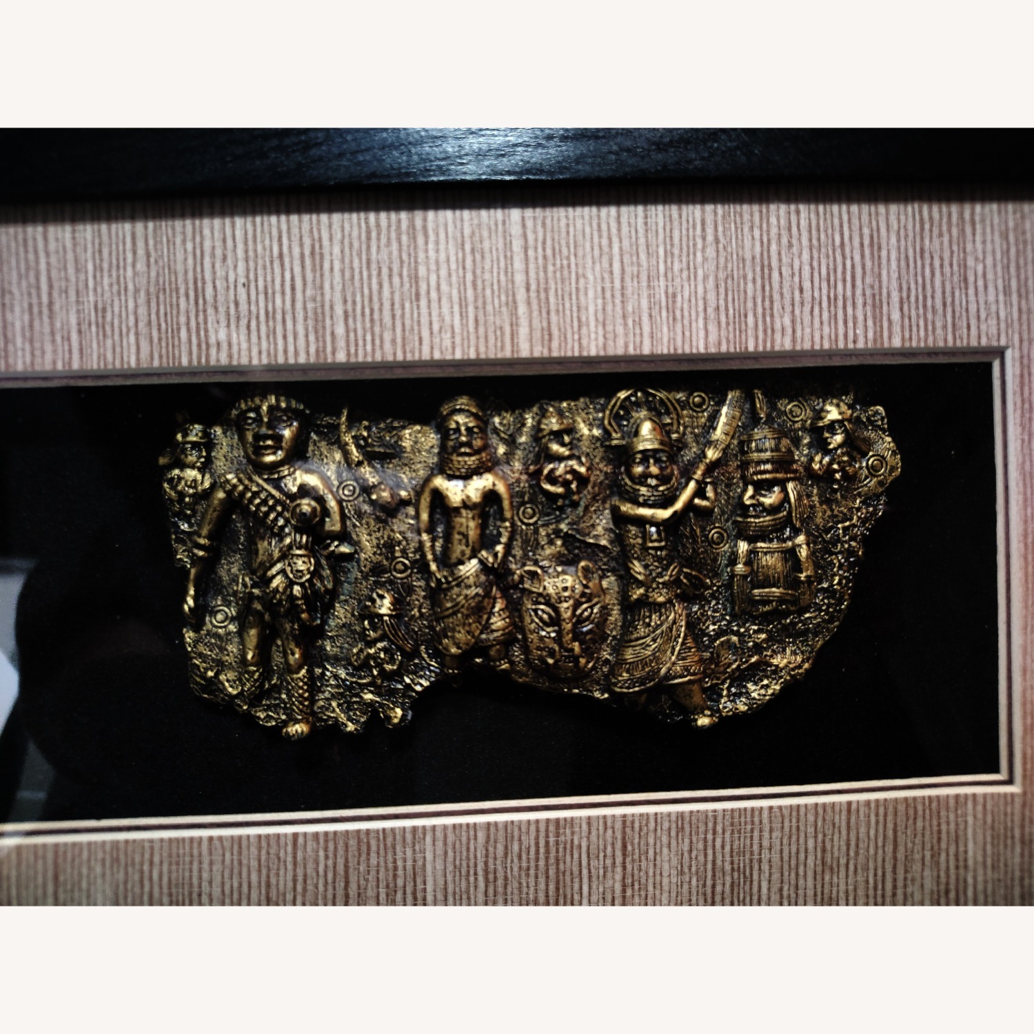 Vintage Frames - image-2