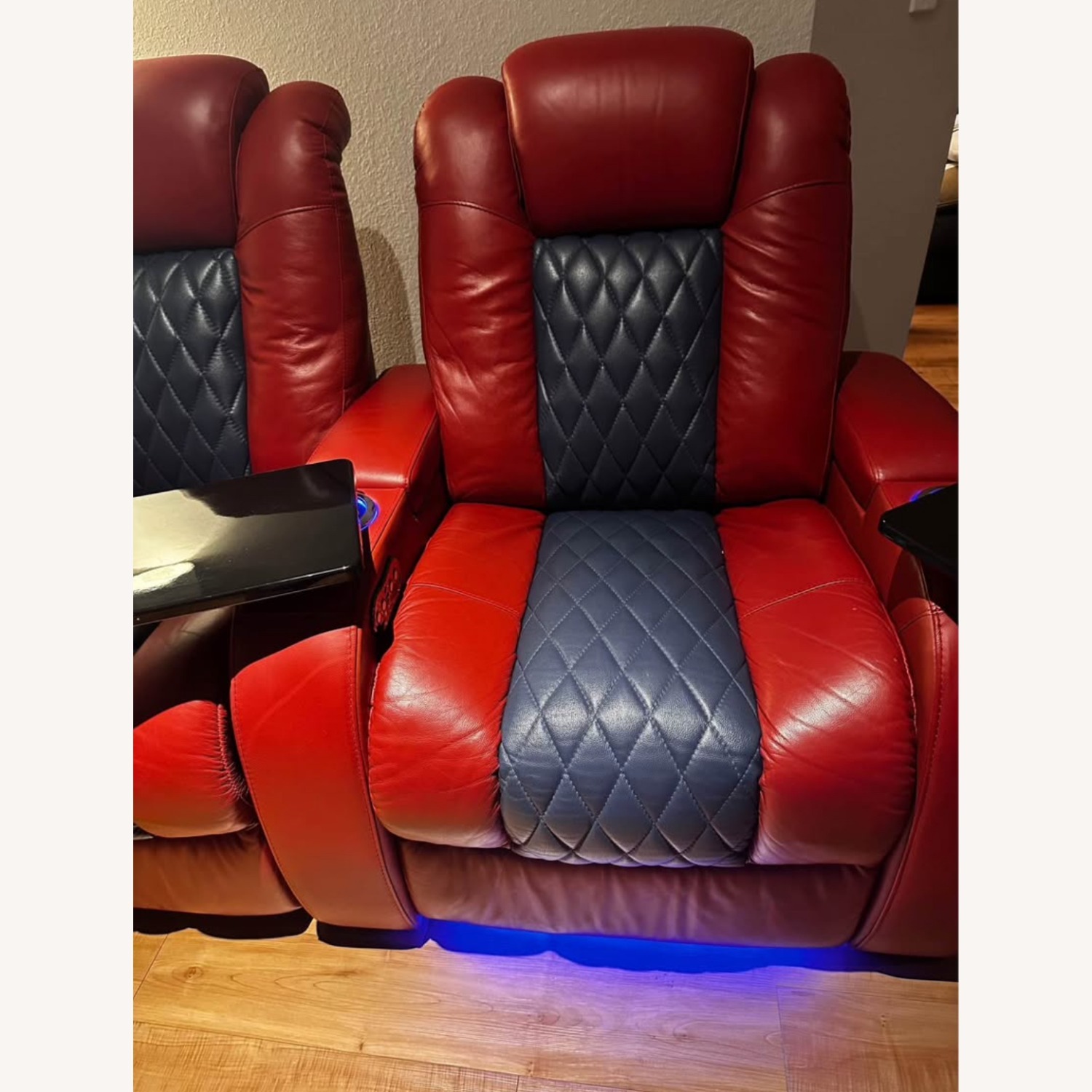 Diamante CoolZero Two-Tone Italian Leather Your Choice Home Theater Seats - image-4