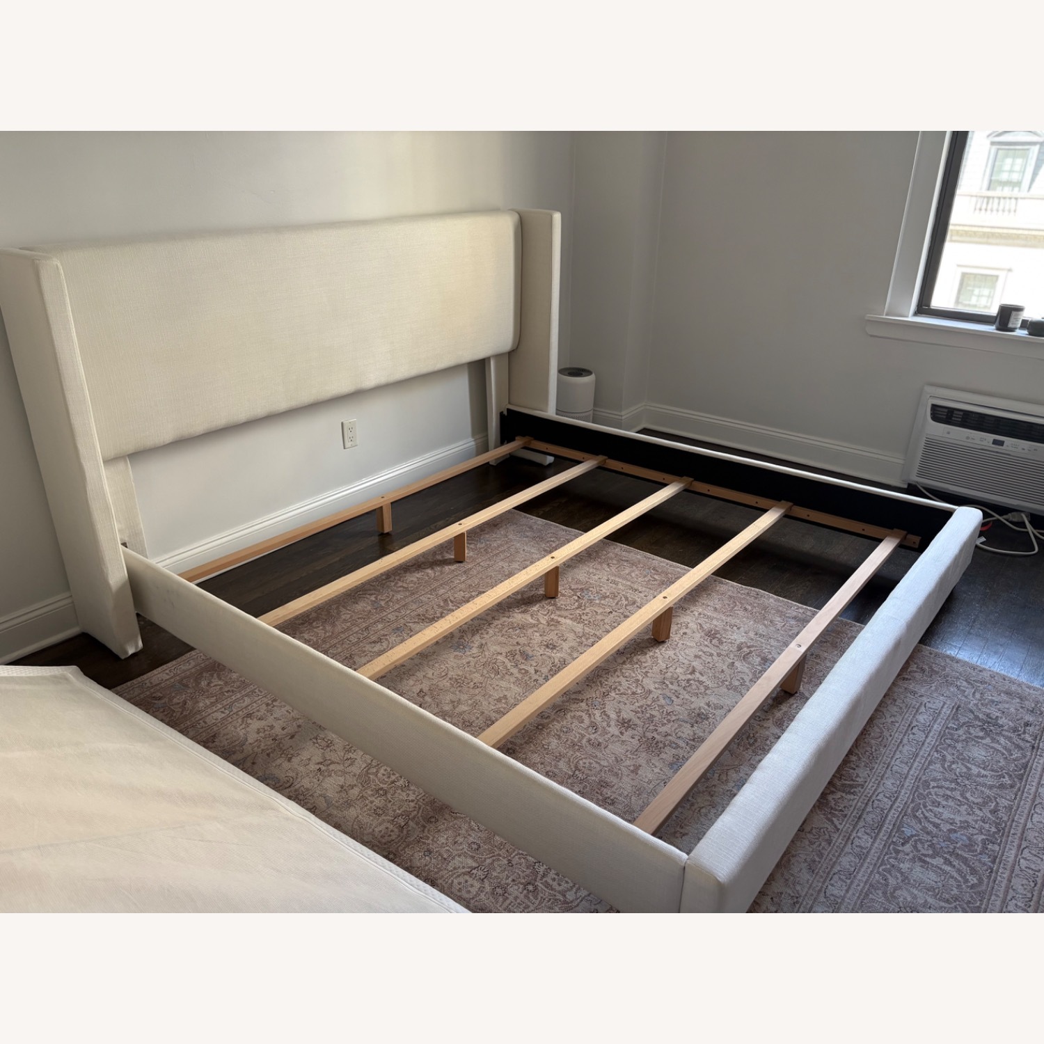 Pottery Barn Elliot Shelter Upholstered King Bed - image-2