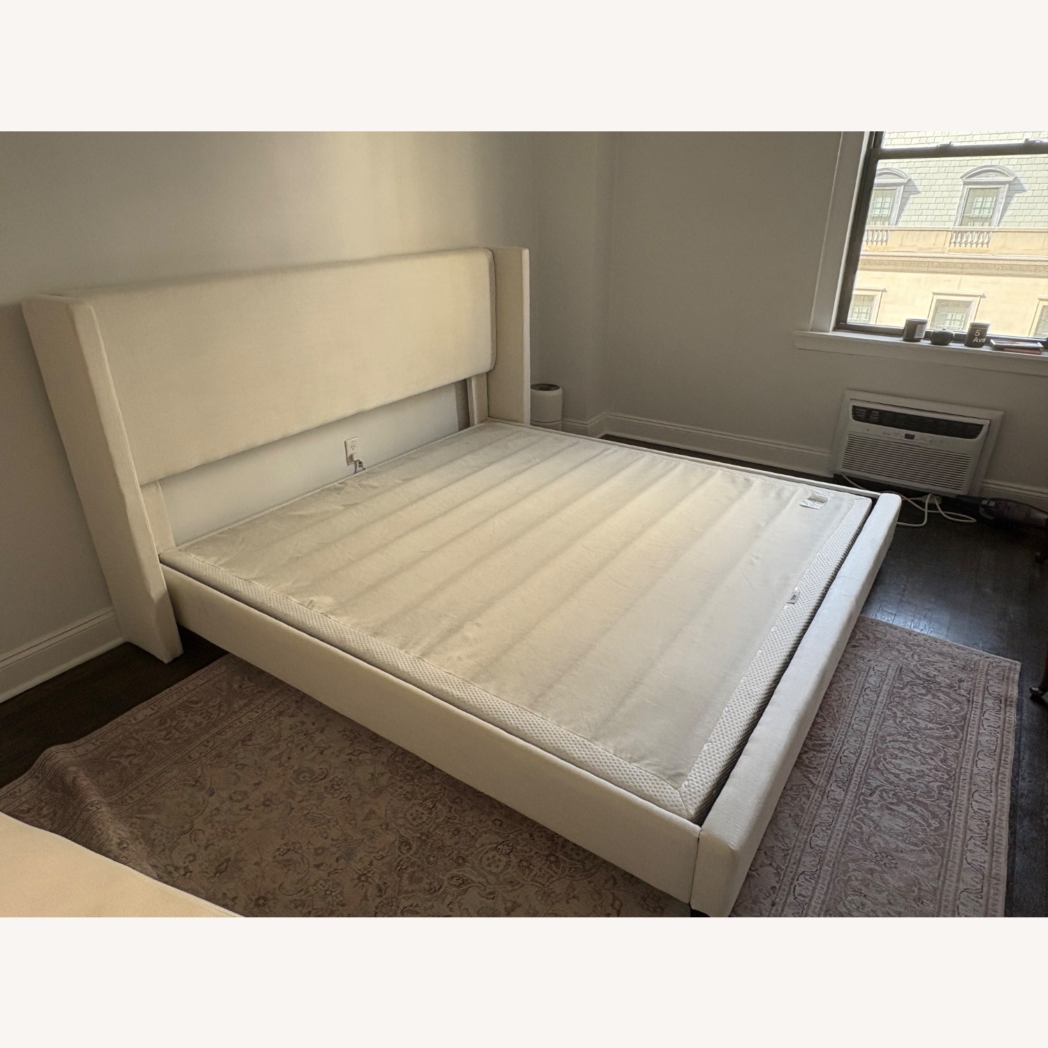 Pottery Barn Elliot Shelter Upholstered King Bed - image-3