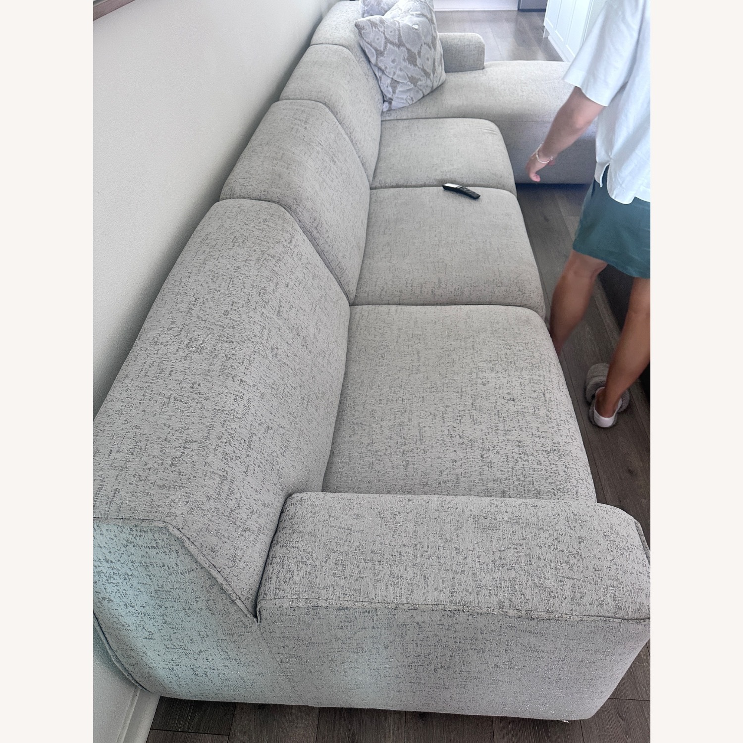 Natuzzi L-Shaped Couch - image-6