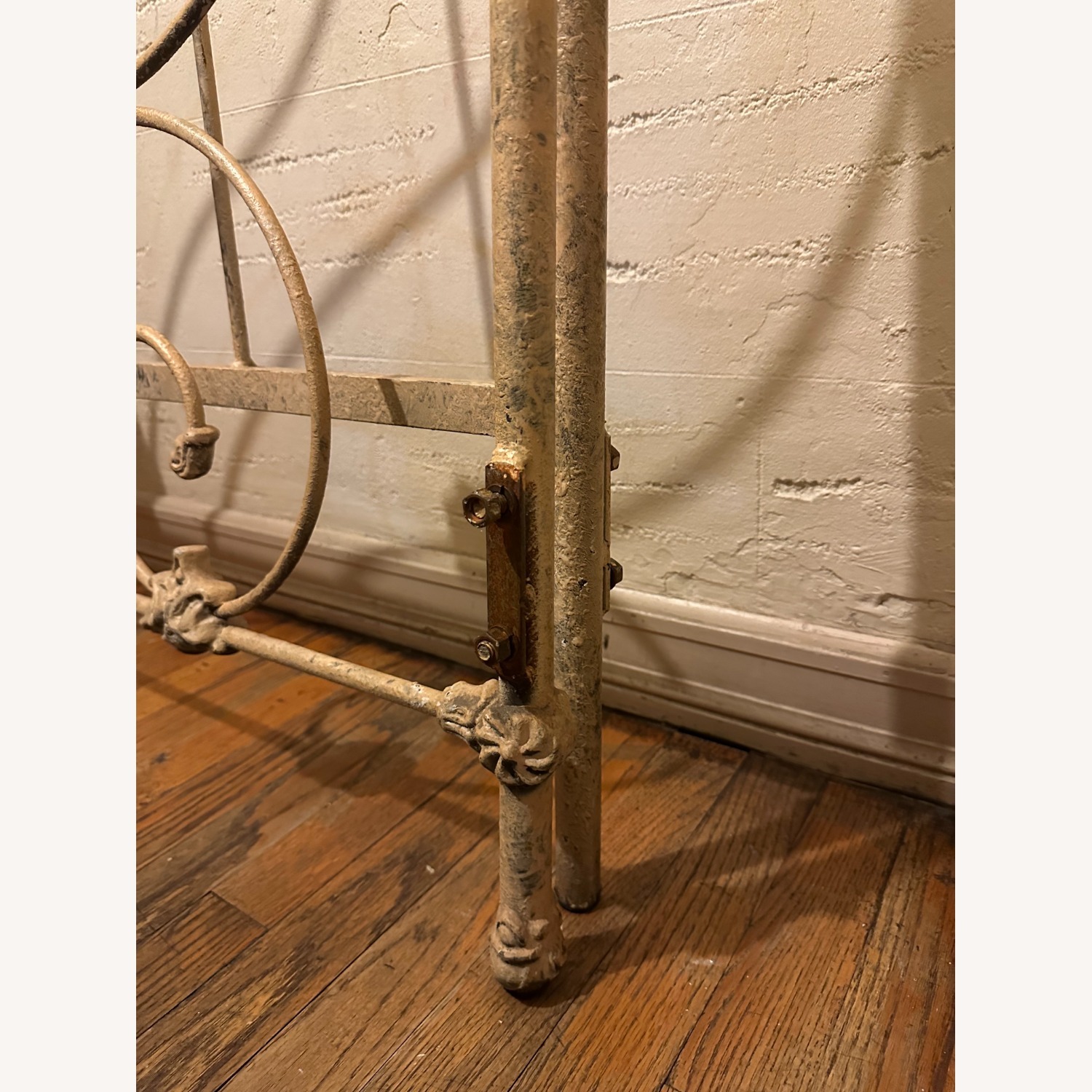 Wrought Iron Queen-sized Headboard/Footboard - image-7