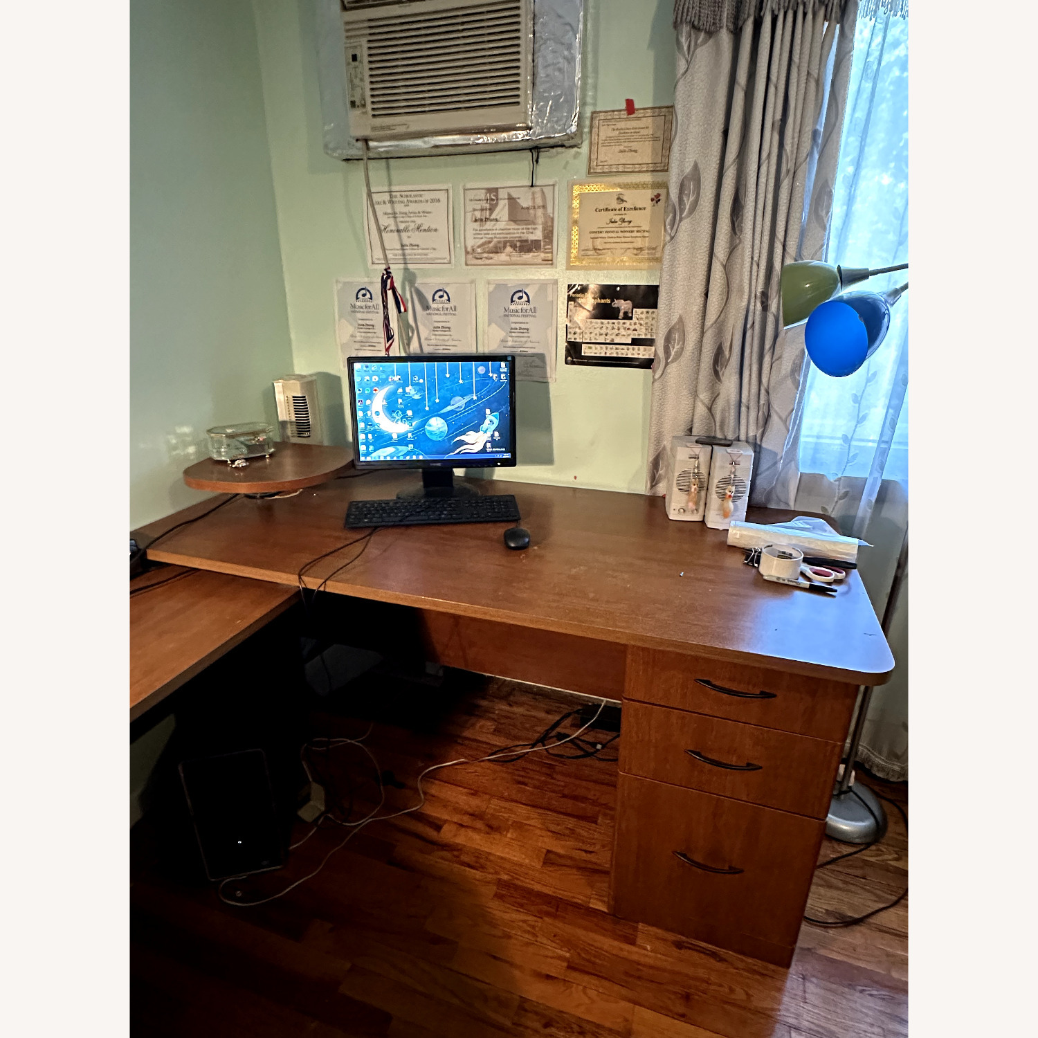 Vintage Mid-Century Modern Wooden L-Shape Desk - image-3