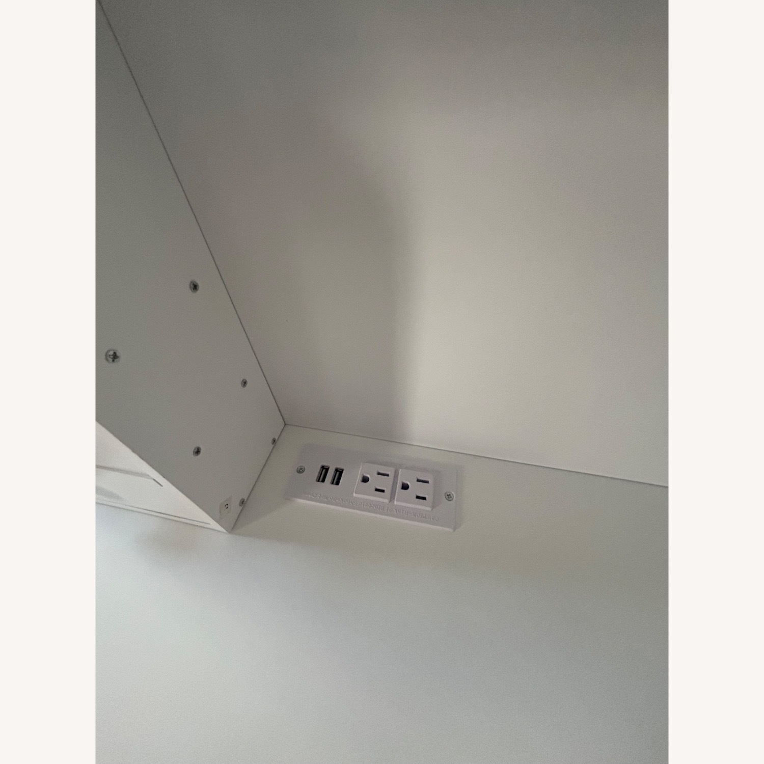 Writing Desk with Detachable Hutch - image-17