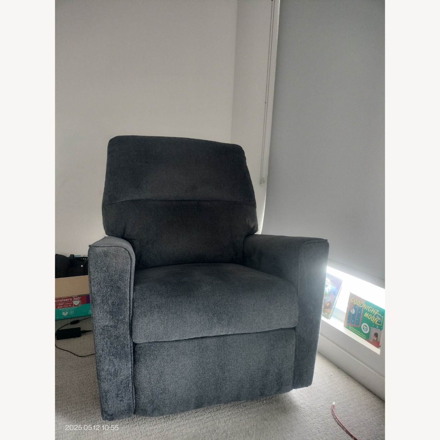 Comfortable Cozy Recliner - image-2