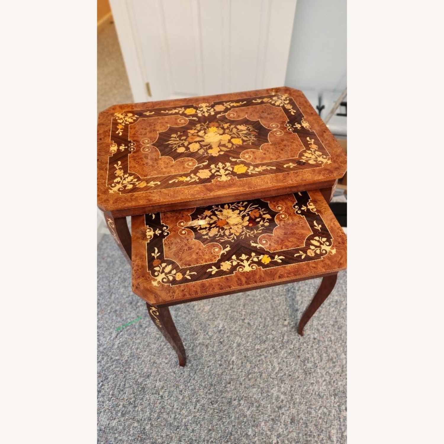 Set of Vintage Nested Inlaid Tables from Italy - image-5