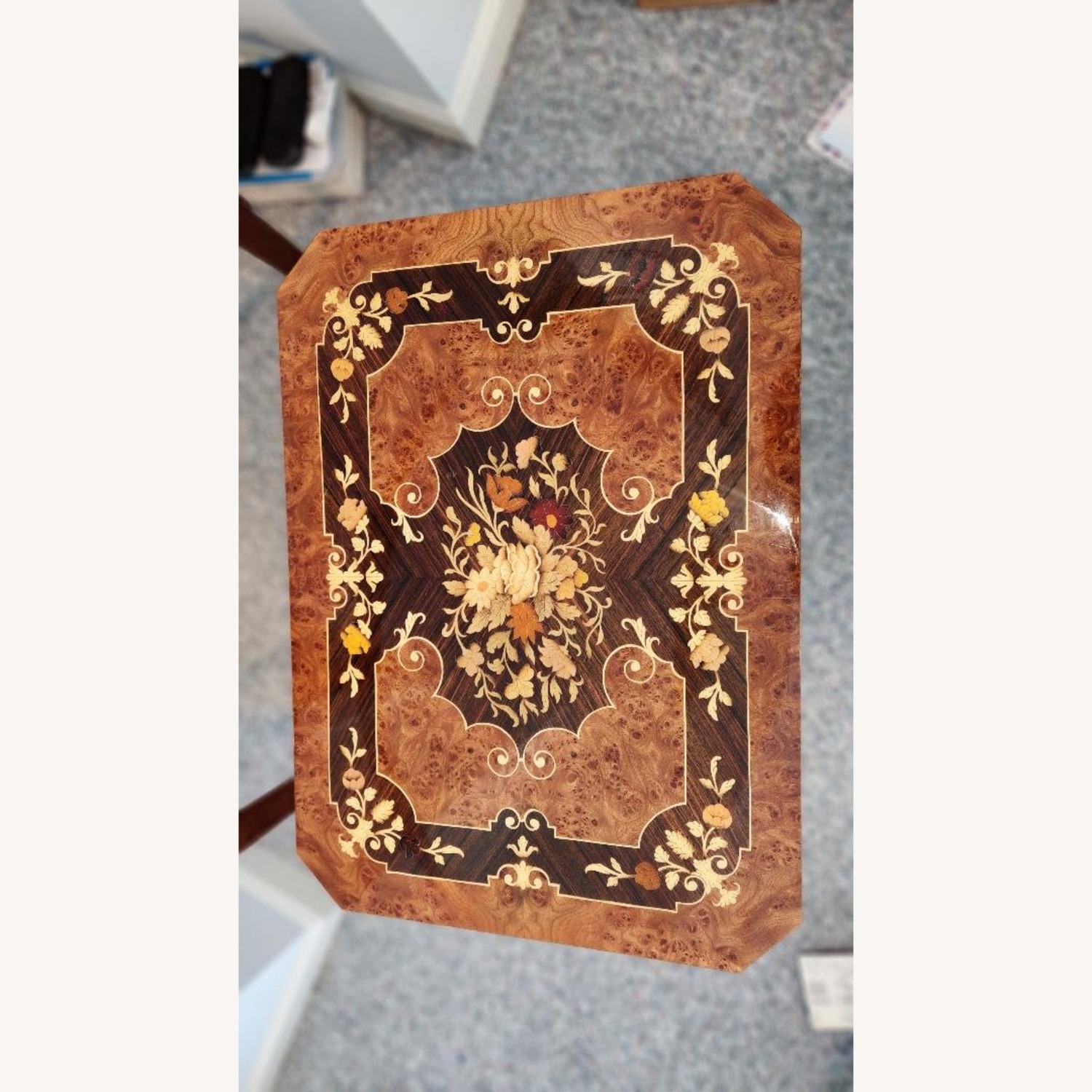 Set of Vintage Nested Inlaid Tables from Italy - image-4