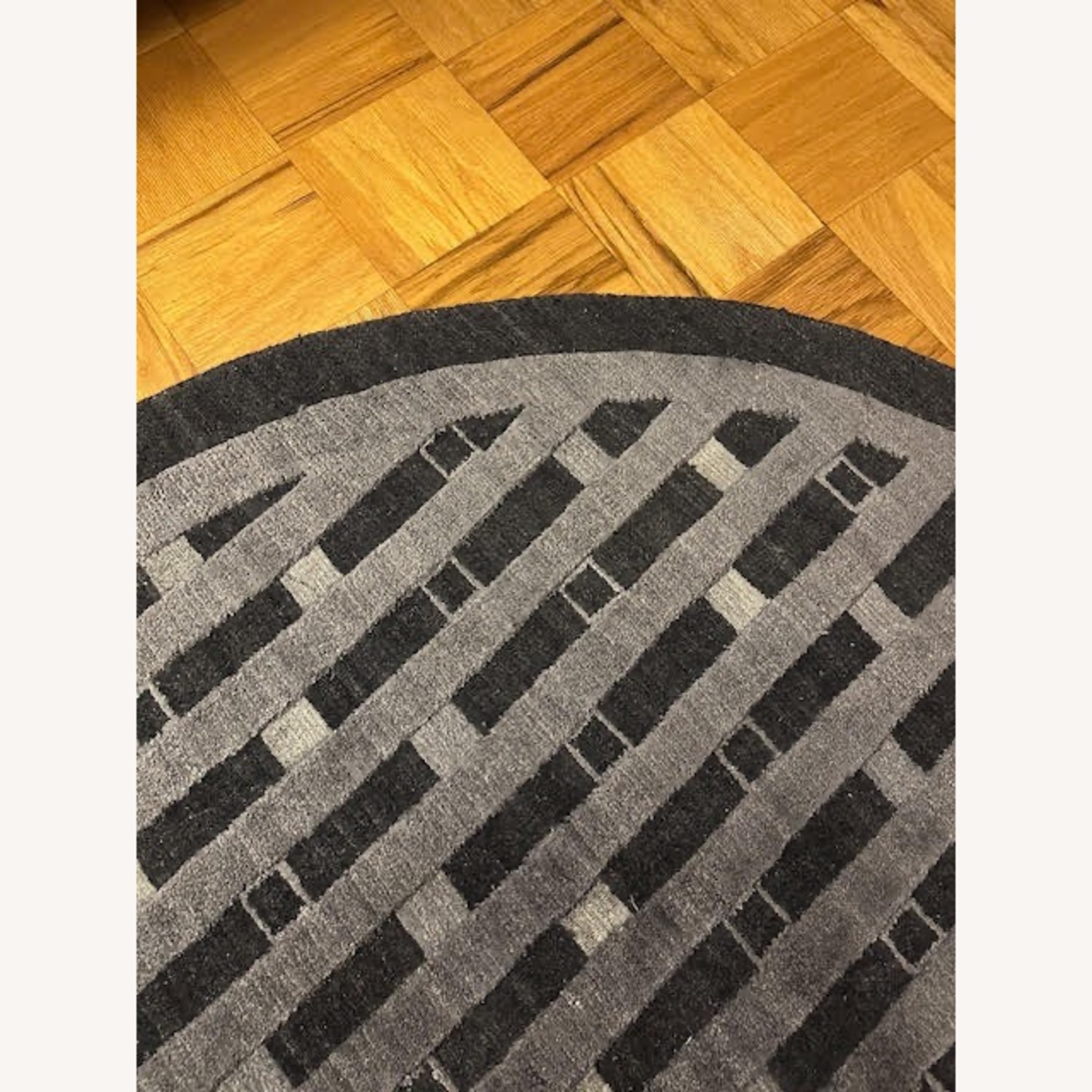 ABC Carpet Round Area Rug  - image-0