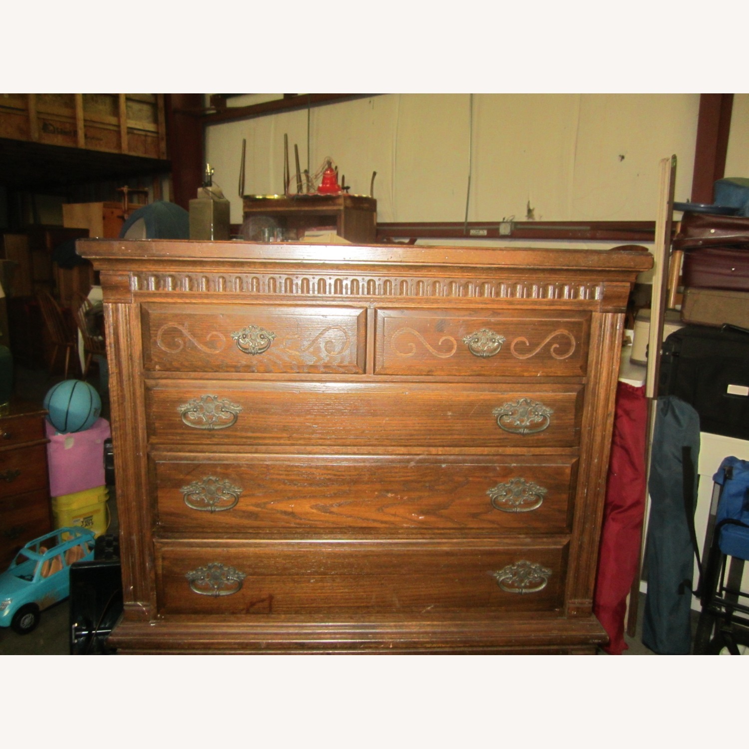VTG Ethan Allen Tall Gents Dresser, 7 Drawers - image-2