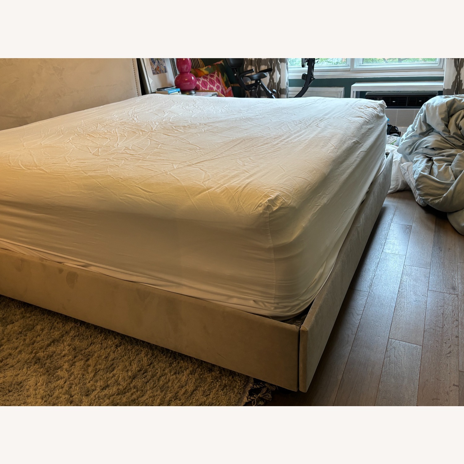 One Kings Lane King sized Gray Bed - image-6