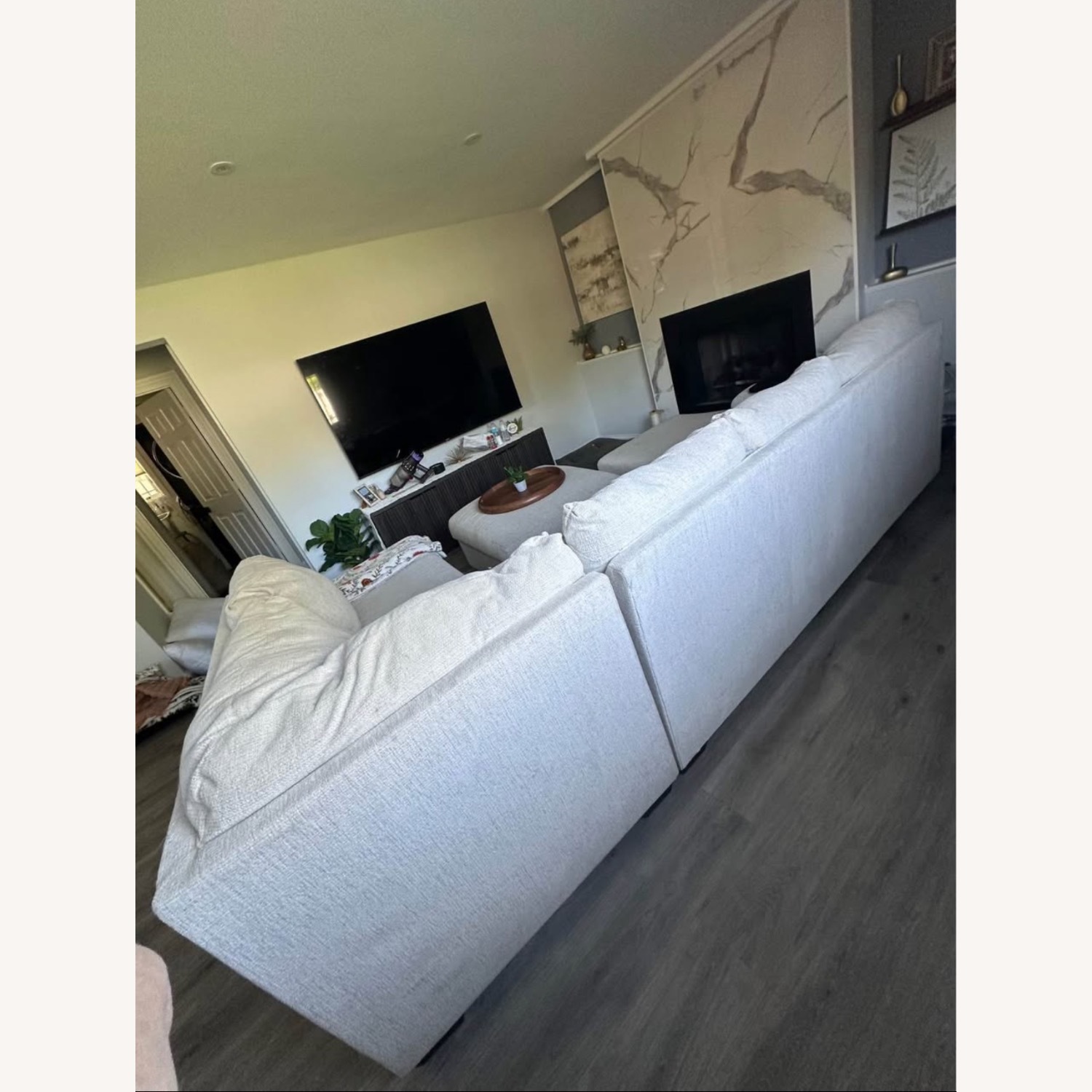 Cambri 2 Piece Sectional with Chaise & Ottoman - image-3